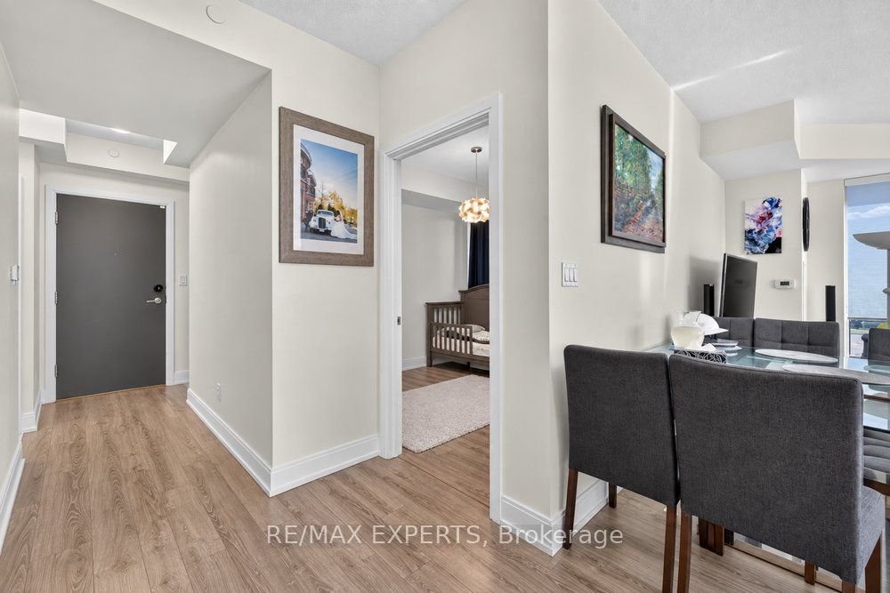 Unit 208B - 9600 Yonge Street, Richmond Hill 4