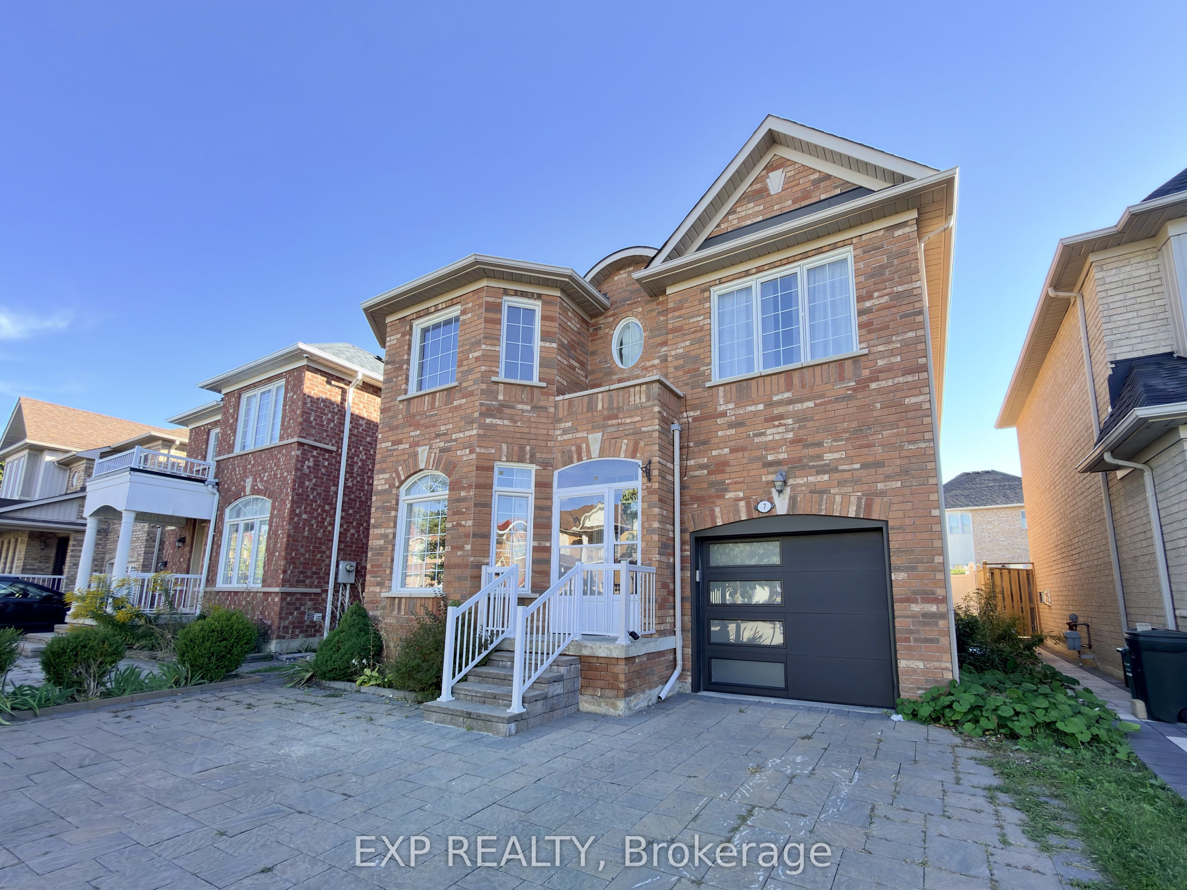 7 Davidoff Street, Markham 3