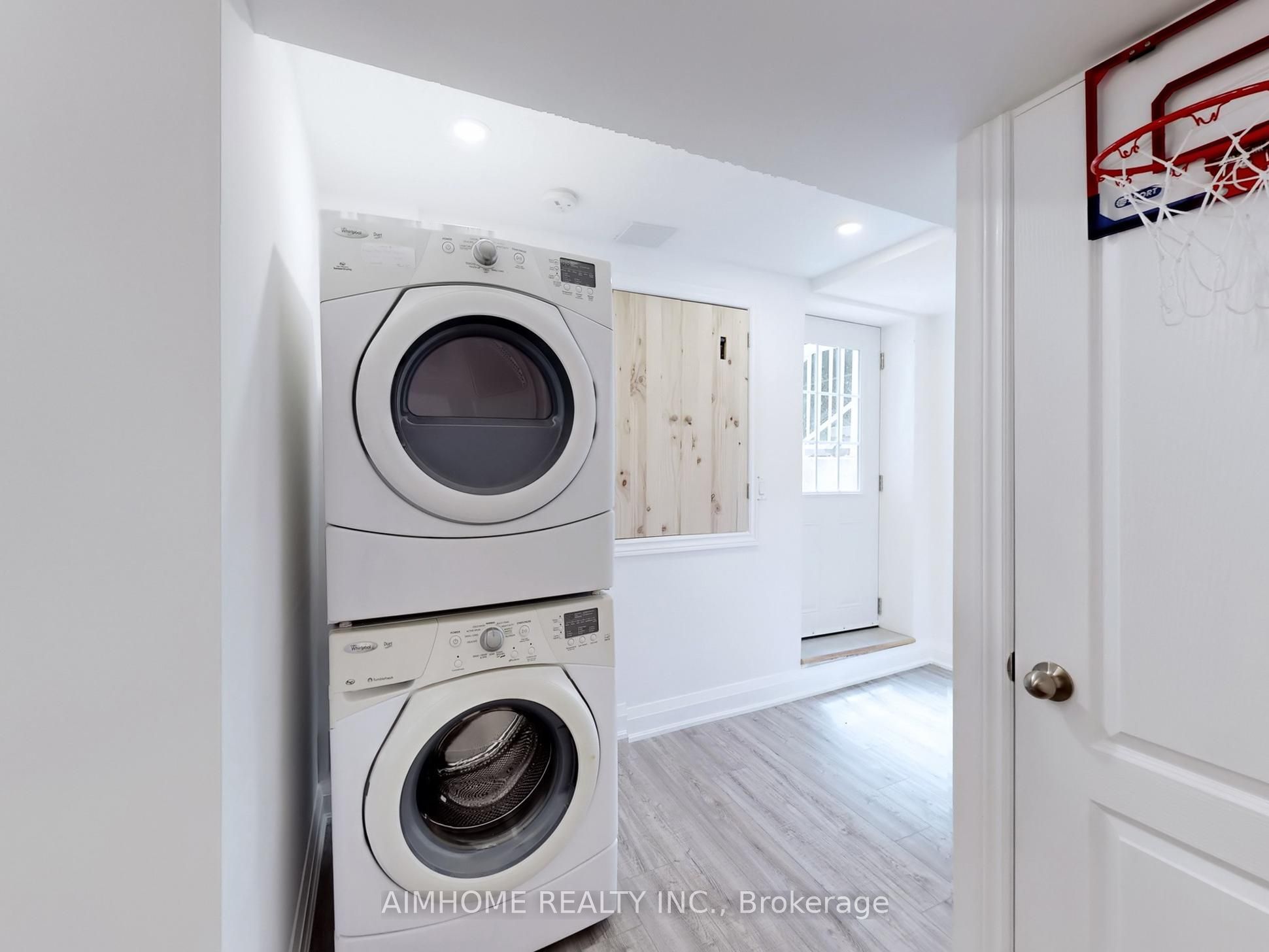Unit Lower L - 51 Royal Orchard Boulevard, Markham 4
