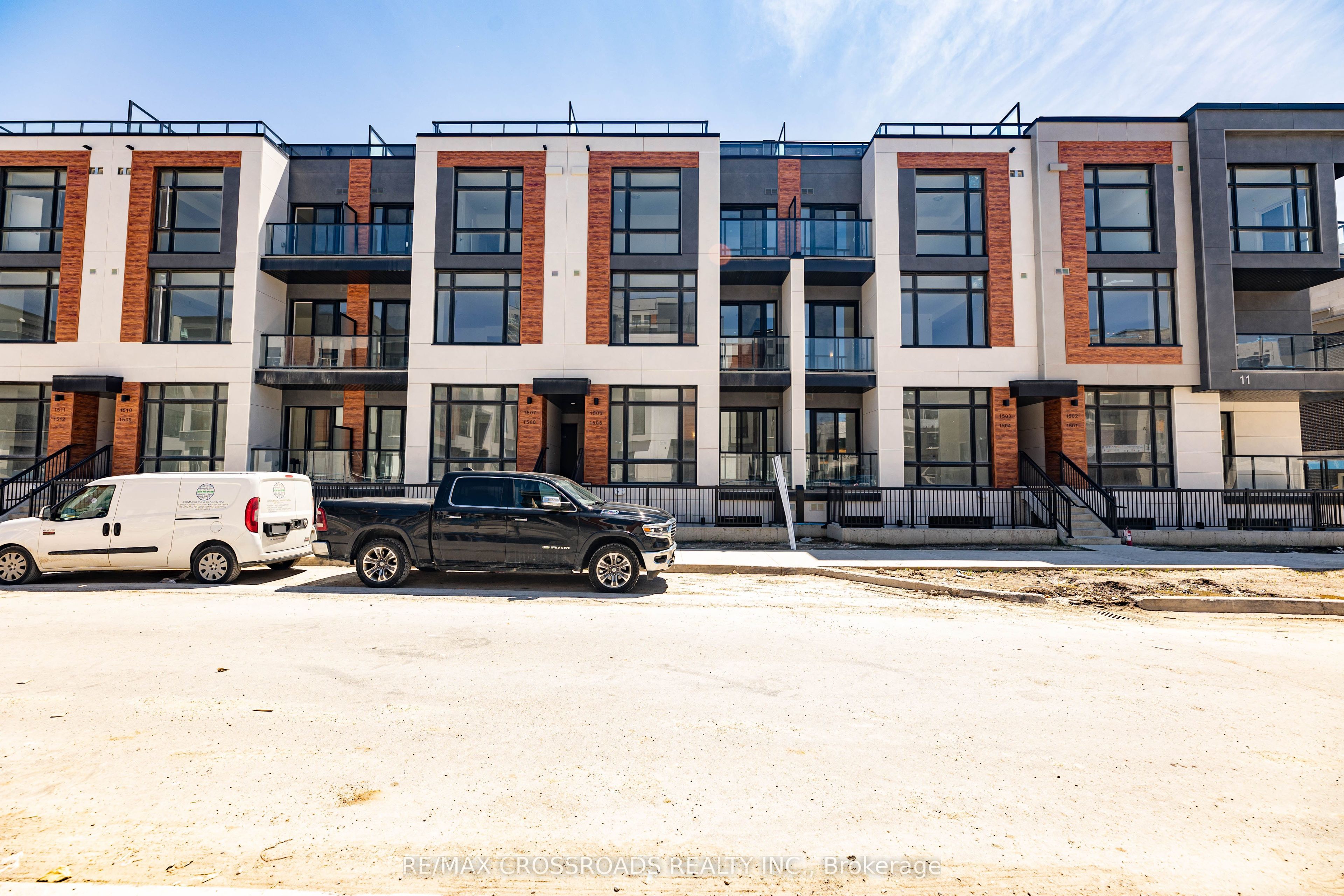 Unit 1503 - 11 David Eyer Road, Richmond Hill 2