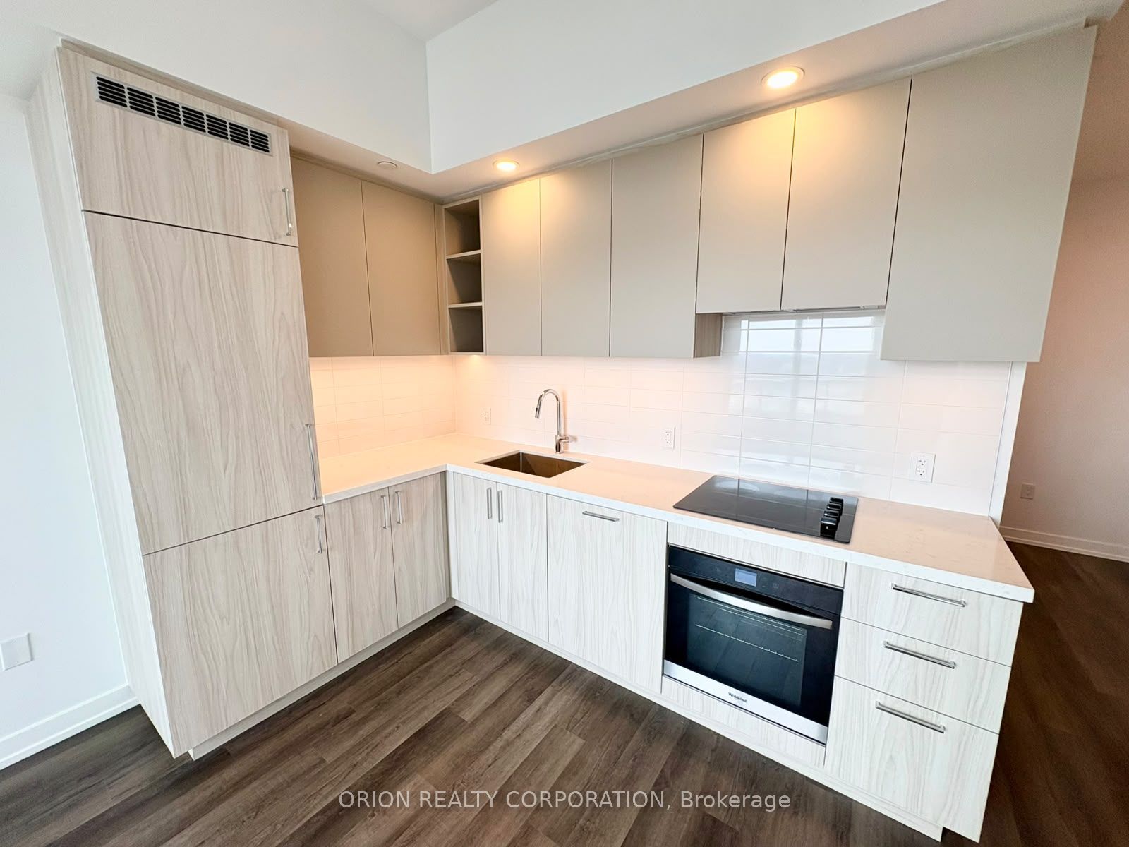 Unit 1912 - 21 Meadowdale Road, Vaughan 2