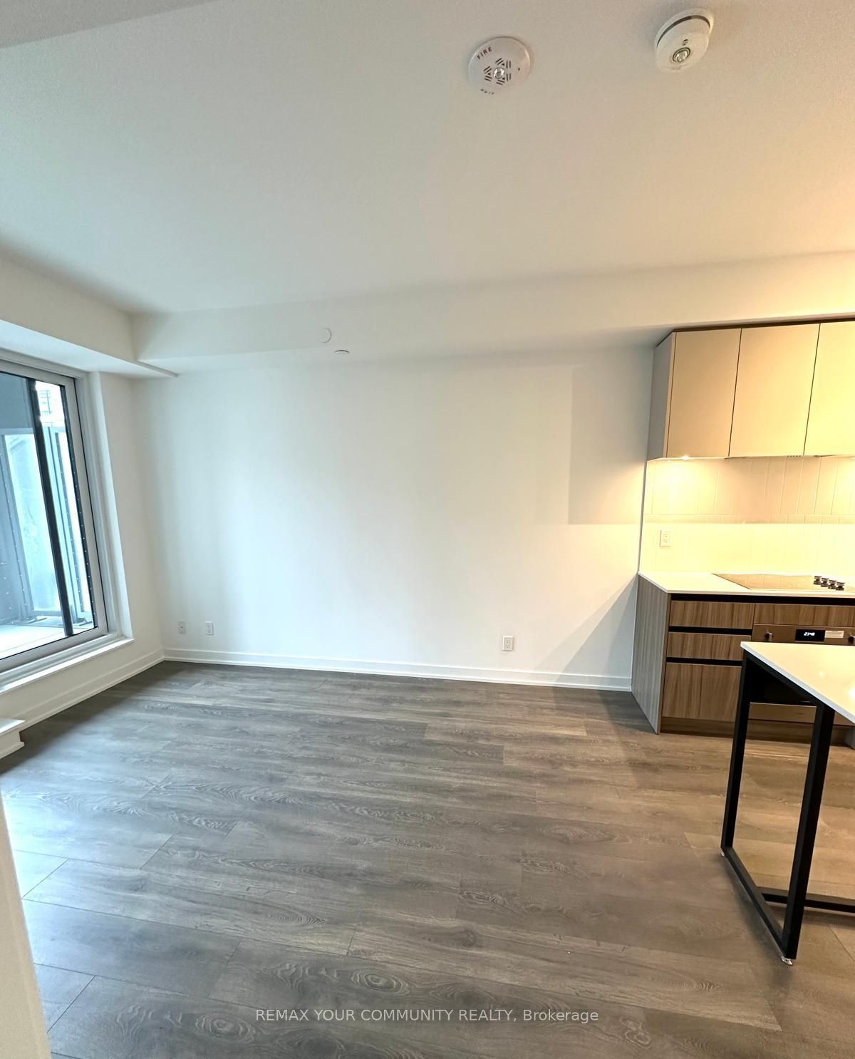 Unit A328 - 7950 Bathurst Street, Vaughan 5
