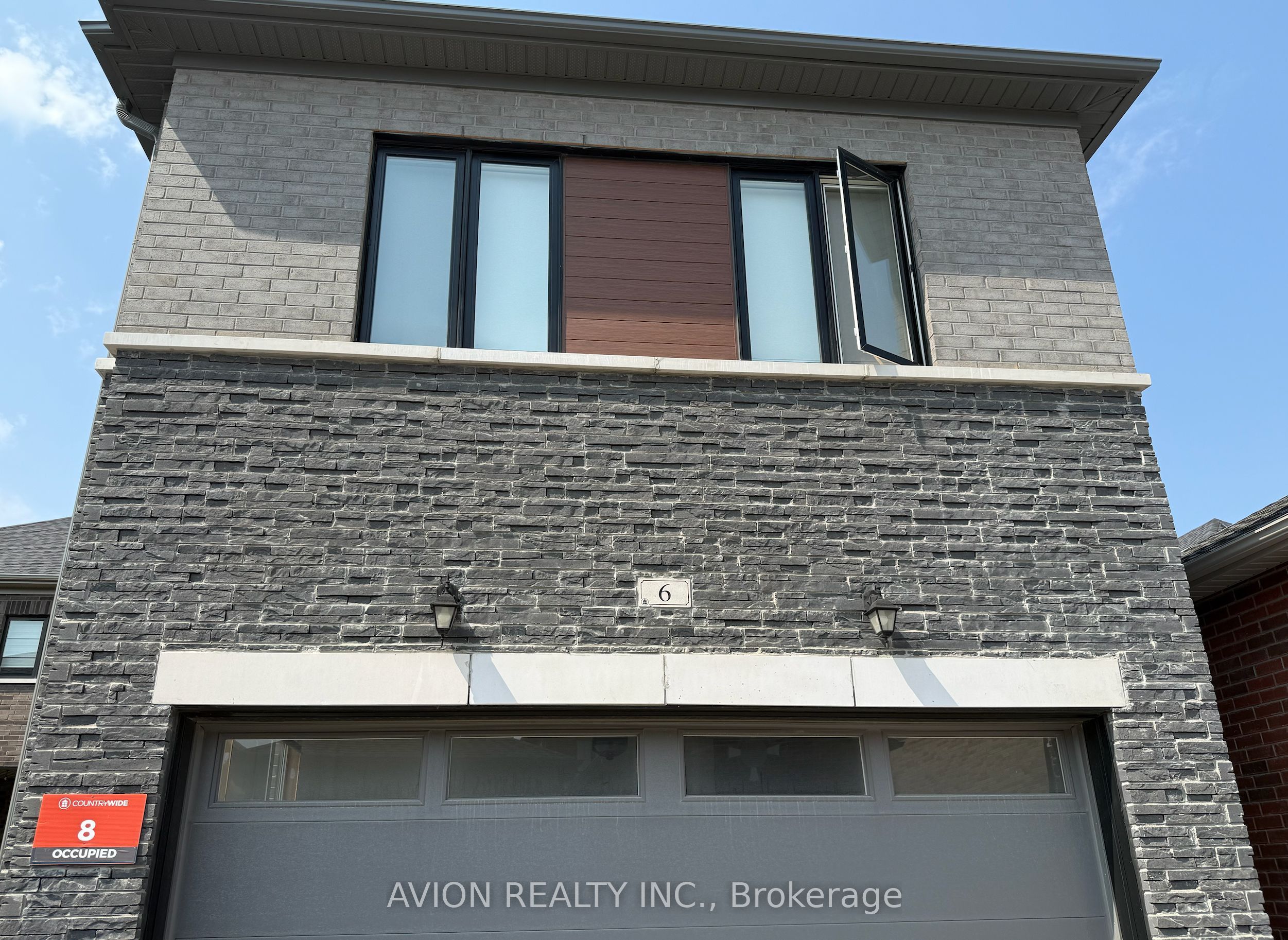 Unit coach - 6 Fred Lablanc Drive E, Markham 2