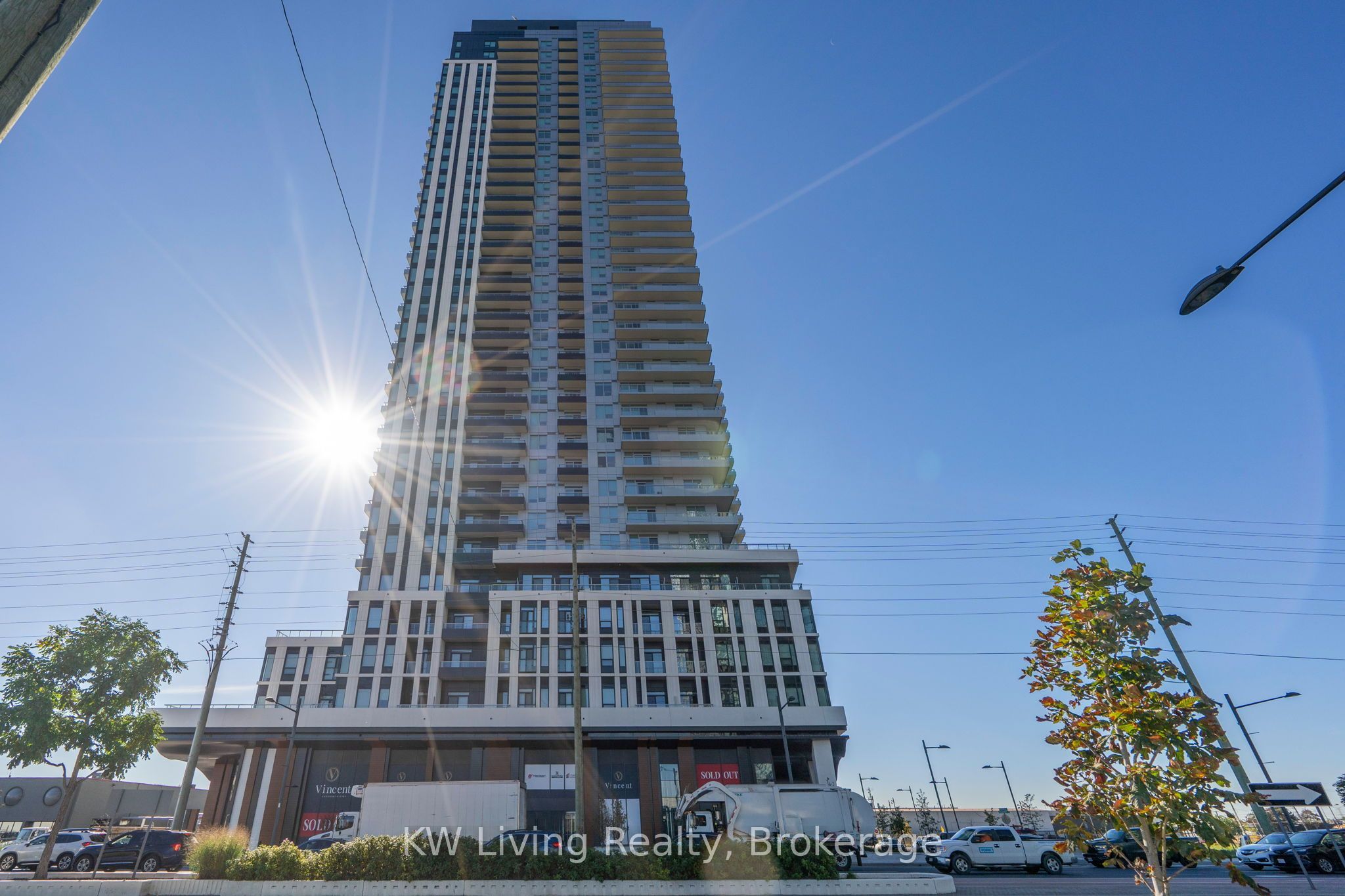 Unit 1304 - 5 Meadowdale Road, Vaughan 2