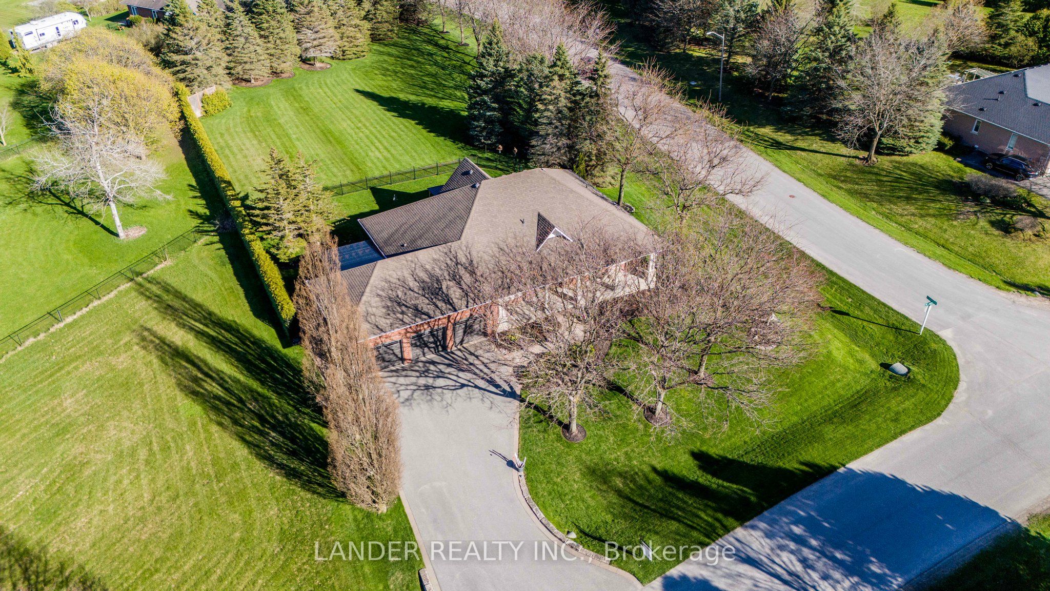 19 Mcmullen Dr, WhitchurchStouffville, Ontario L4A7X4 Sold History