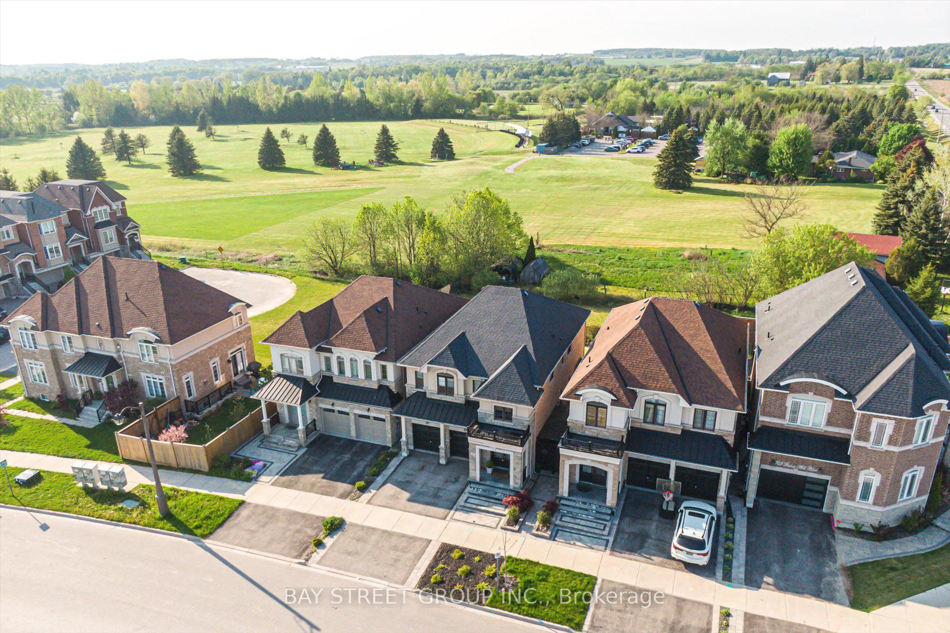 695 Baker Hill Blvd, WhitchurchStouffville, Ontario L4A1Y8 Listing History HouseSigma