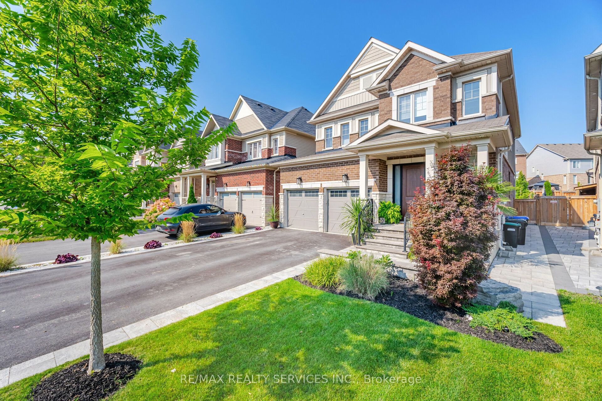 74 Donnan Dr, New Tecumseth, Ontario L7G1W0 For Sale HouseSigma