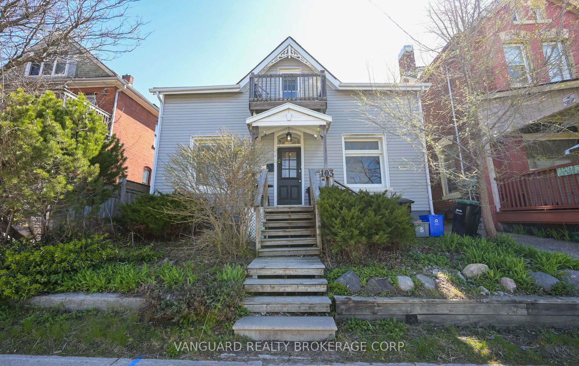 Unit 1 - 103 Mulcaster Street, Barrie 3