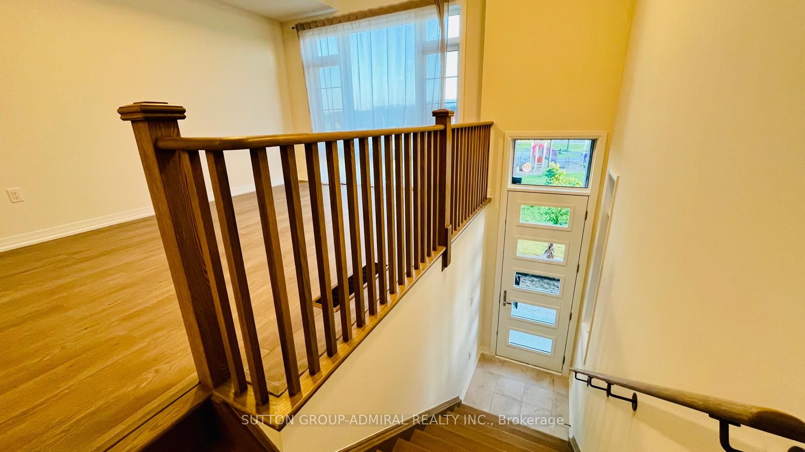 25 Cherry Hill Lane, Barrie 2
