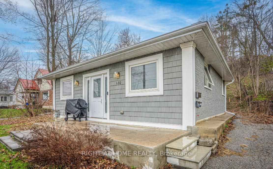 Unit 1 - 180 Blake Street, Barrie 3