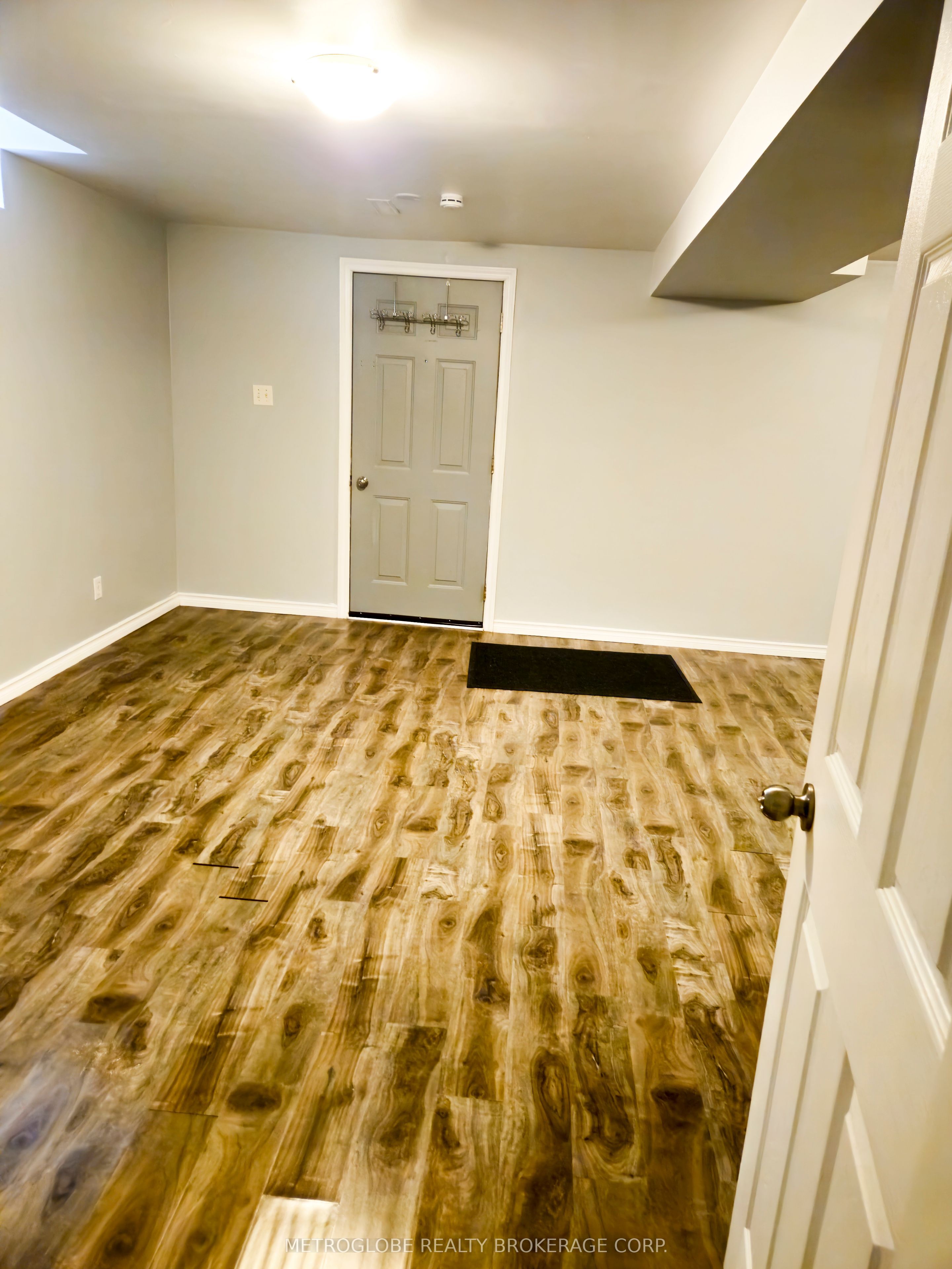 Unit Bsmt - 36 Blair Crescent, Barrie 4