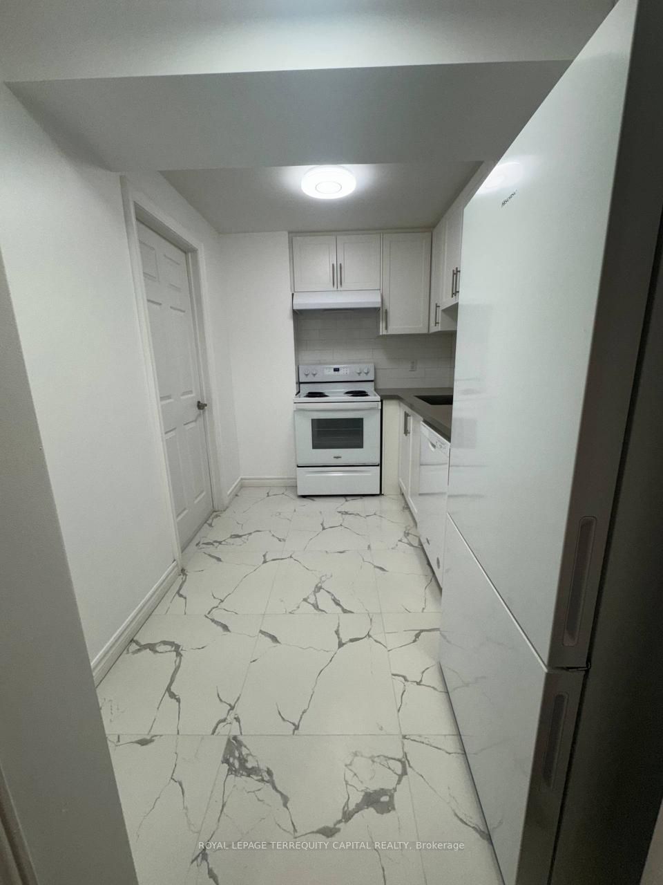 Unit Lower - 64 Copeman Crescent, Barrie 5