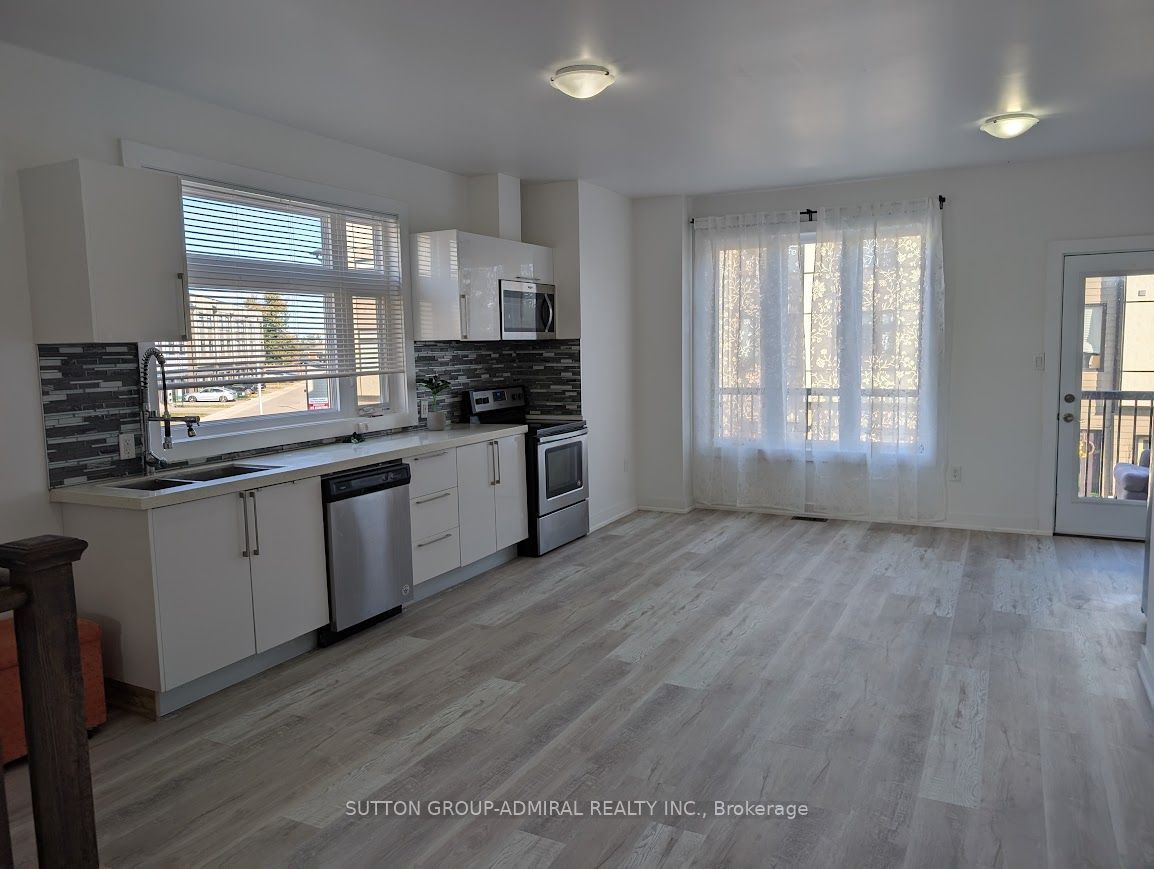 Unit 17 - 540 Essa Road, Barrie 5