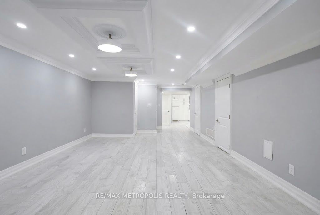 Unit BSMT - 121 Livingstone Street E, Barrie 3