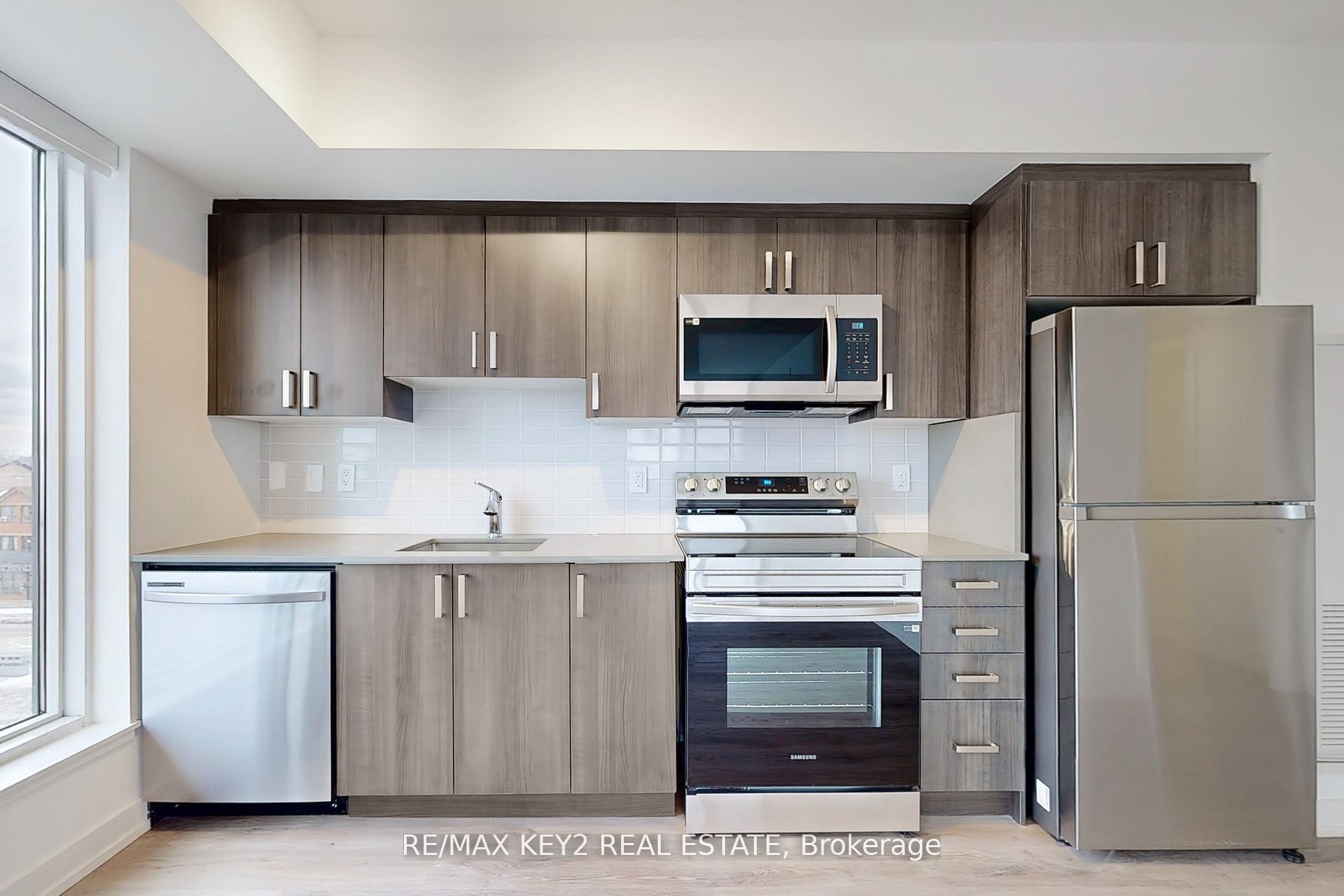 Unit 425 - 556 Marlee Avenue, North York 3