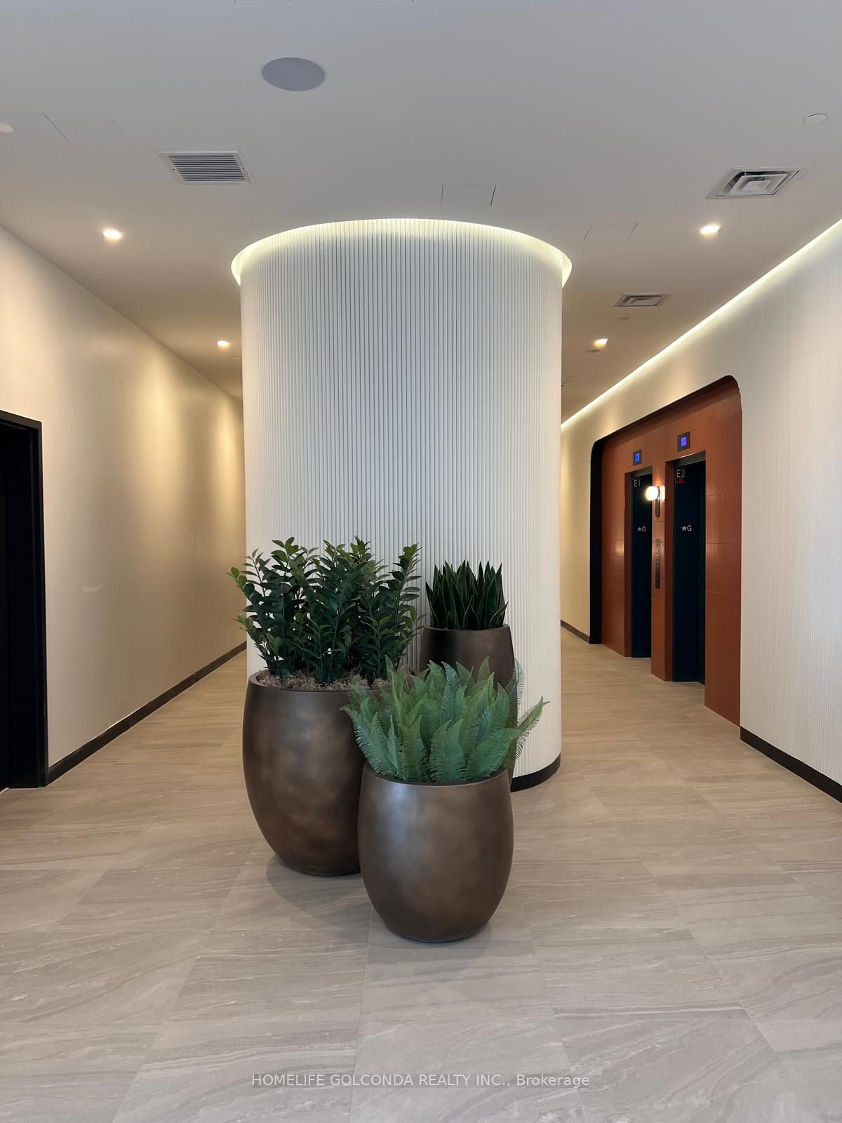 Unit 506 - 689 The Queensway Way, Etobicoke 2