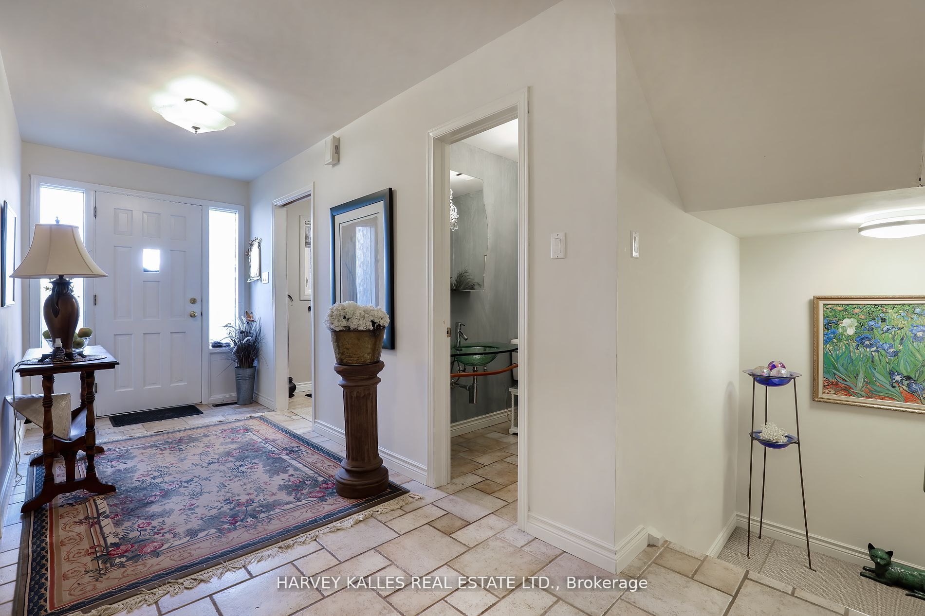 Unit 16 - 18 La Rose Avenue, Etobicoke 5
