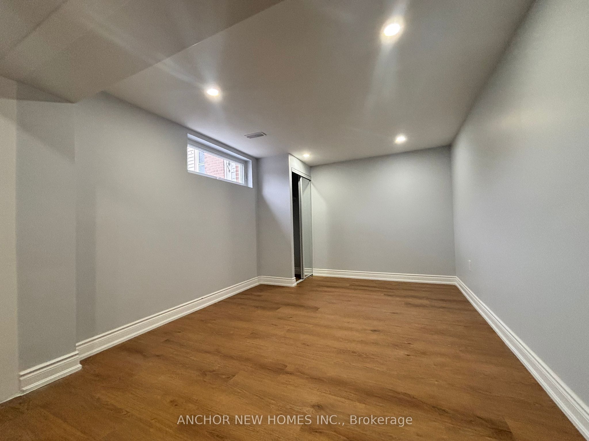 24 Fletcher Place, Etobicoke 5