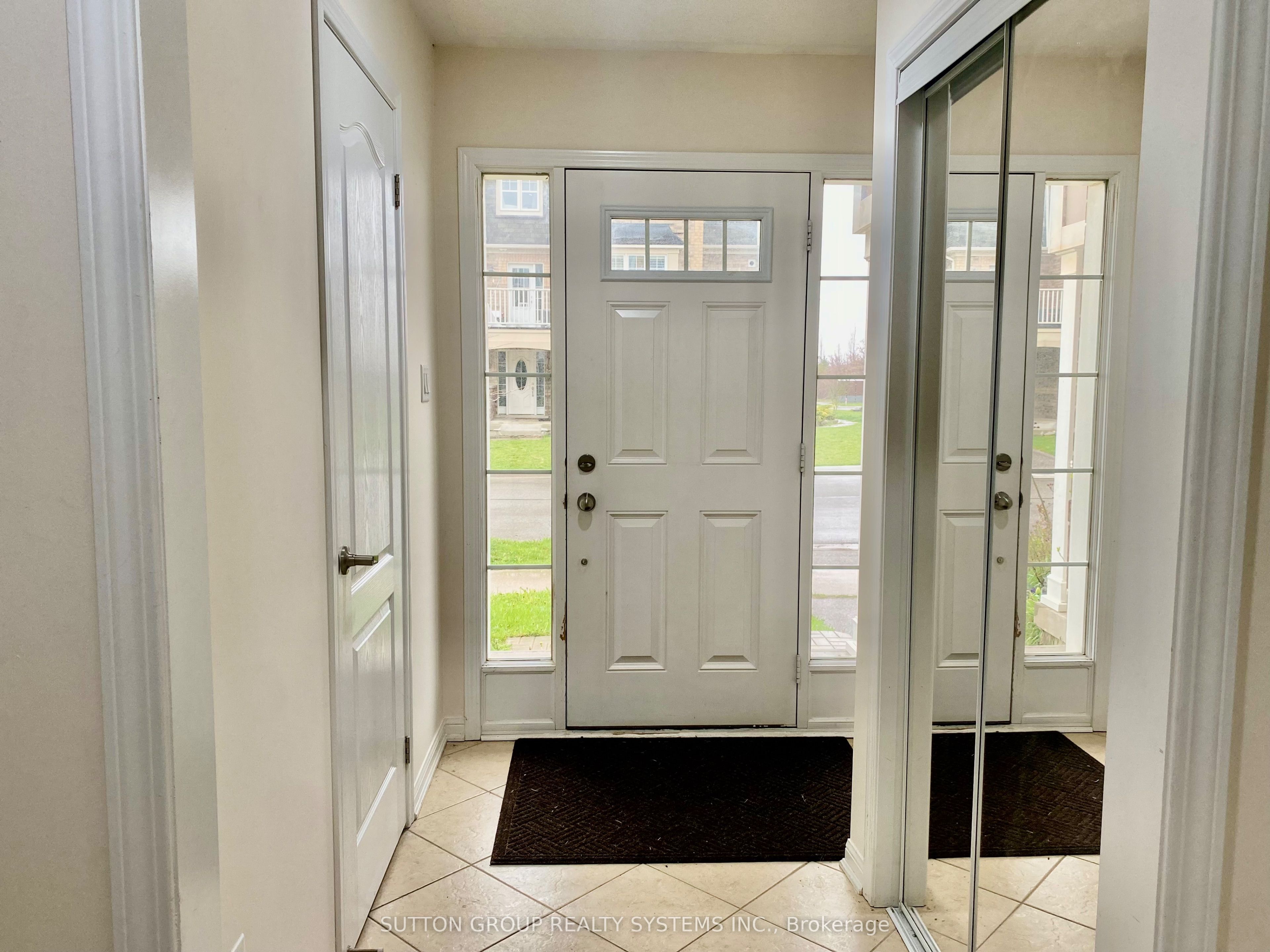 39 Suitor Court, Milton 2