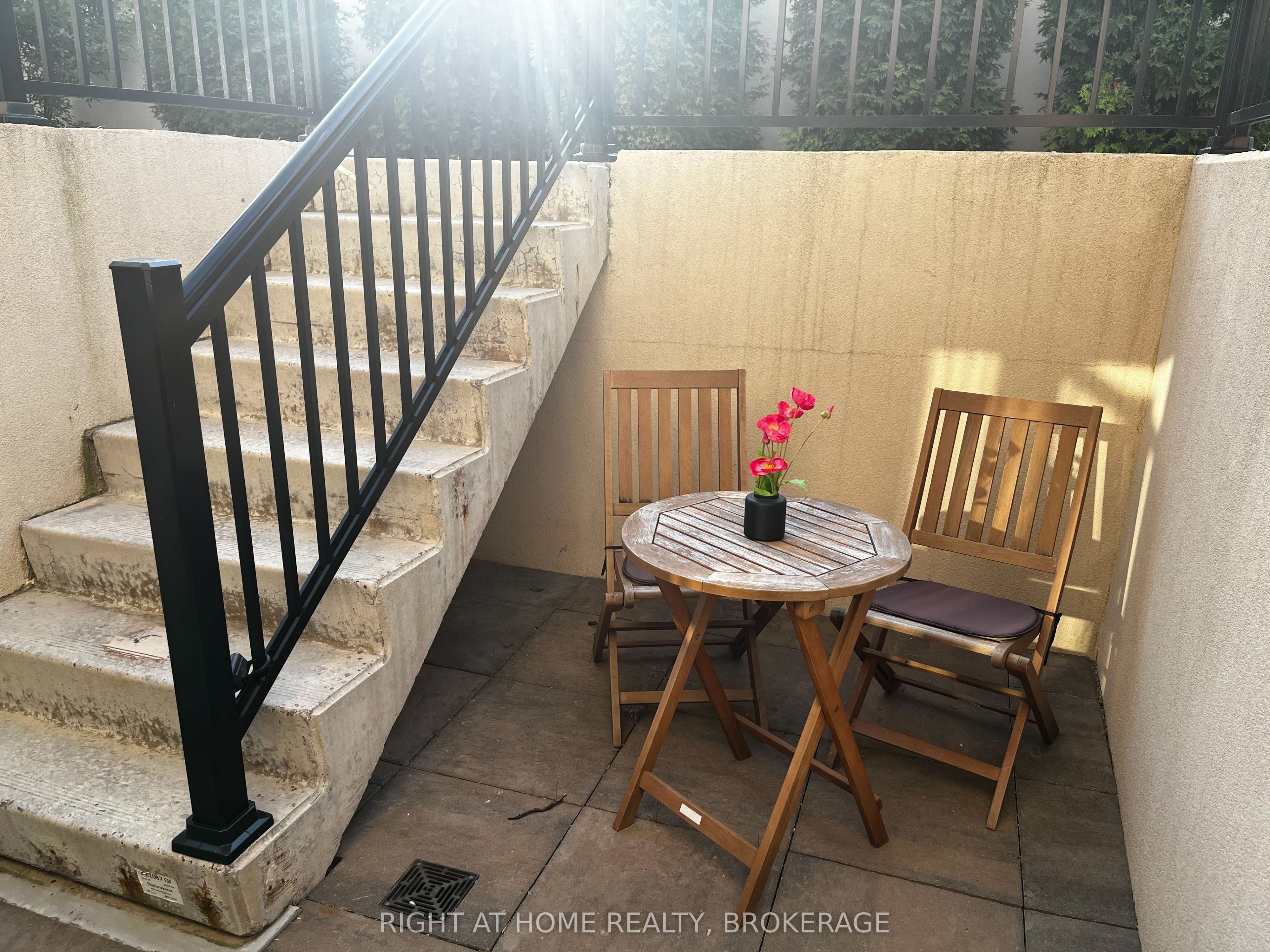 Unit 319 - 1139 Cooke Boulevard, Burlington 4