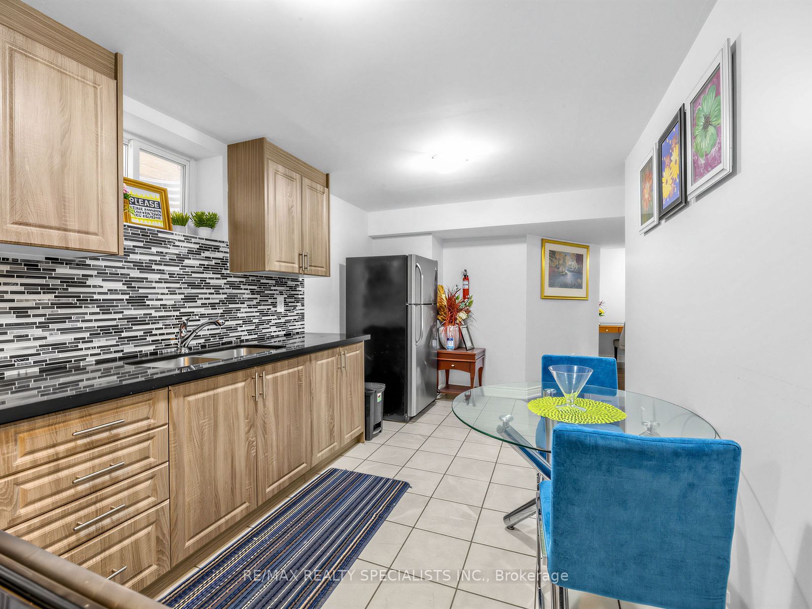 Unit bsmt - 40 Victoriaville Road, Brampton 5