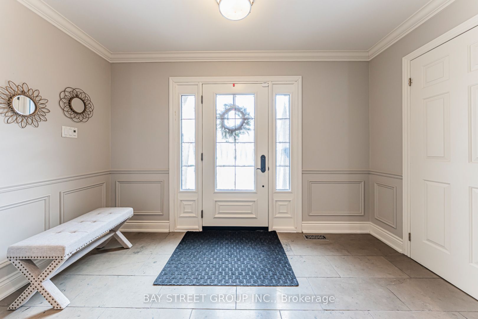2191 Dunvegan Avenue, Oakville 3
