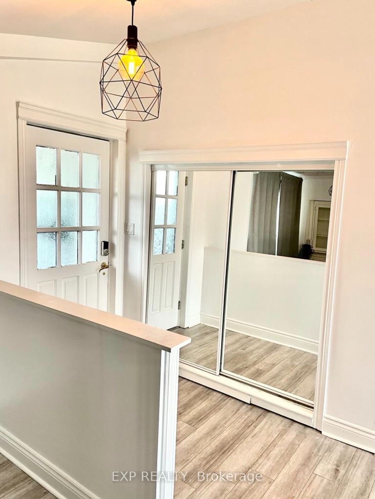 210 South Service Road, Mississauga 2