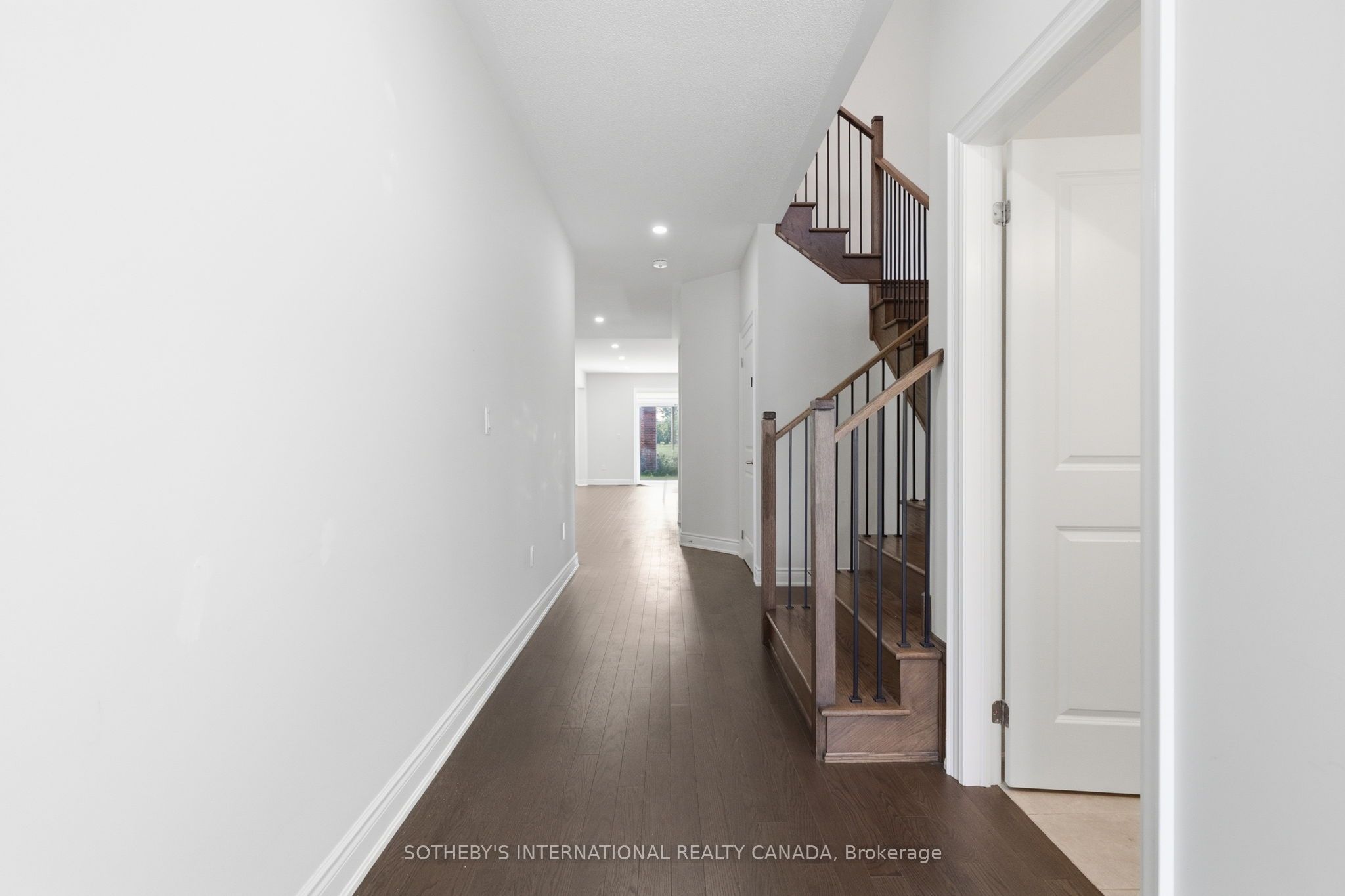 32 Bermondsey Way, Brampton 3