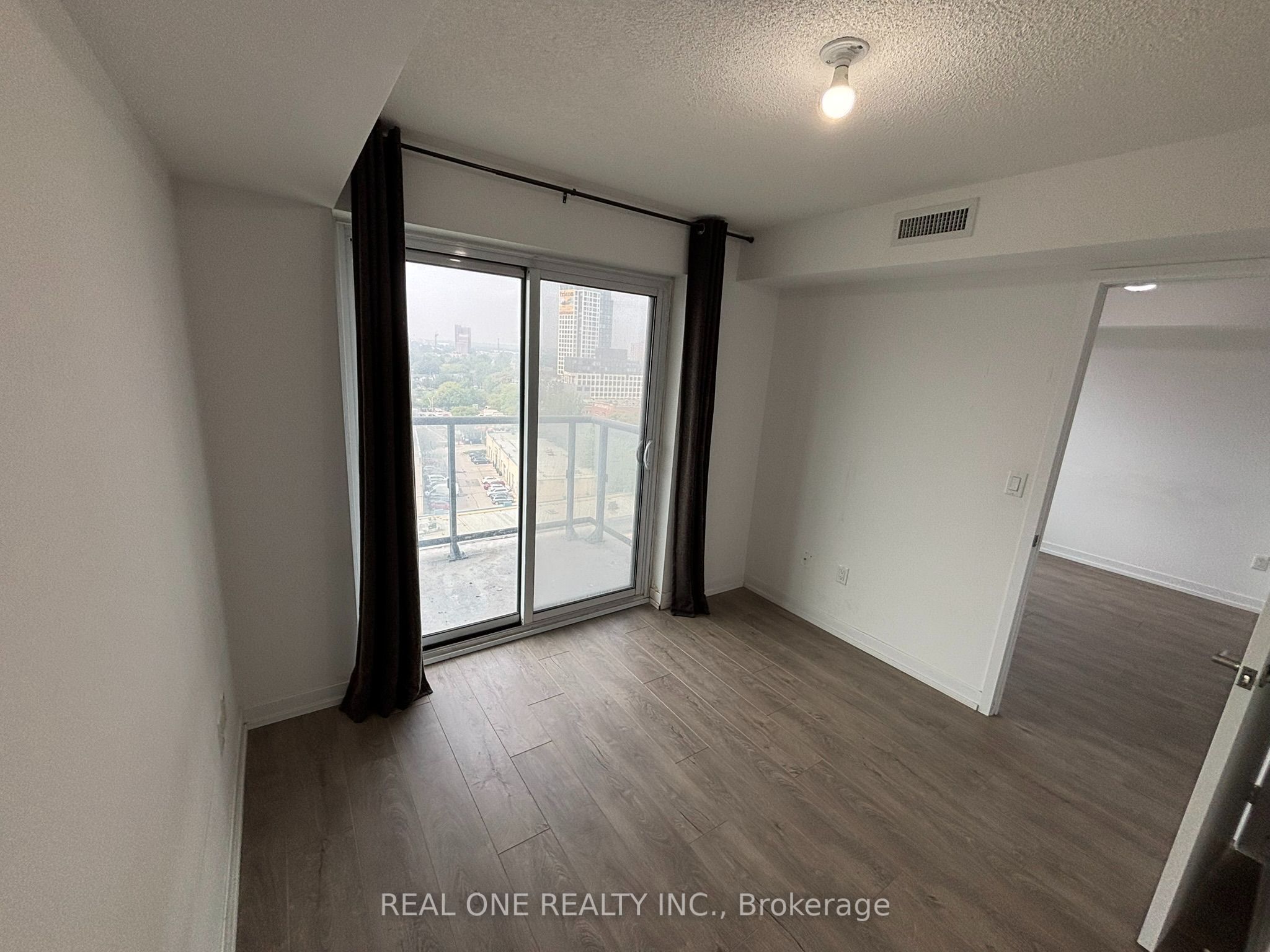 Unit 1207 - 1420 Dupont Street, Toronto 5