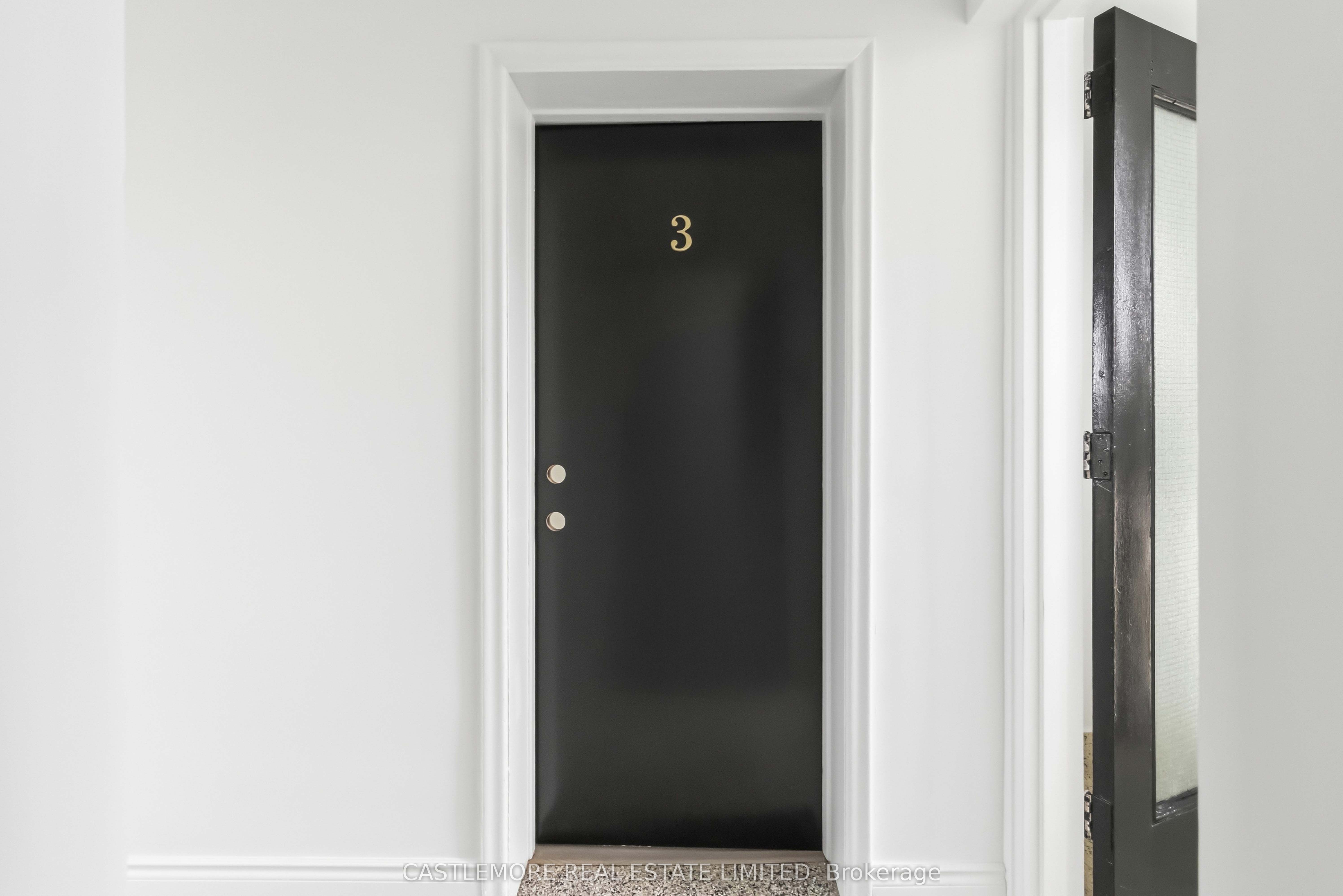 Unit 1 - 9 Allenby Avenue, Etobicoke 4
