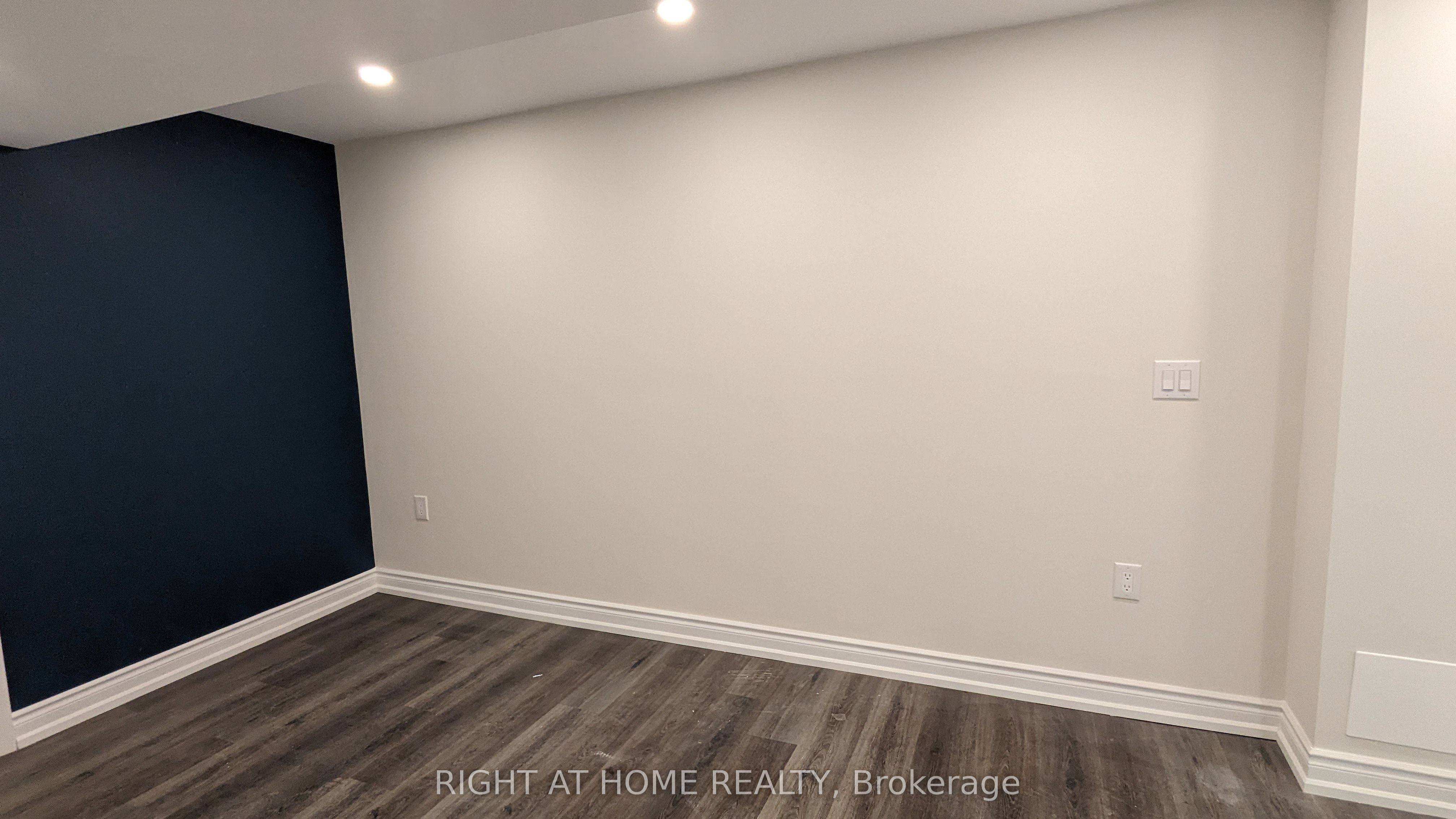 Unit Basement Unit - 5654 Churchill Meadows Boulevard, Mississauga 5
