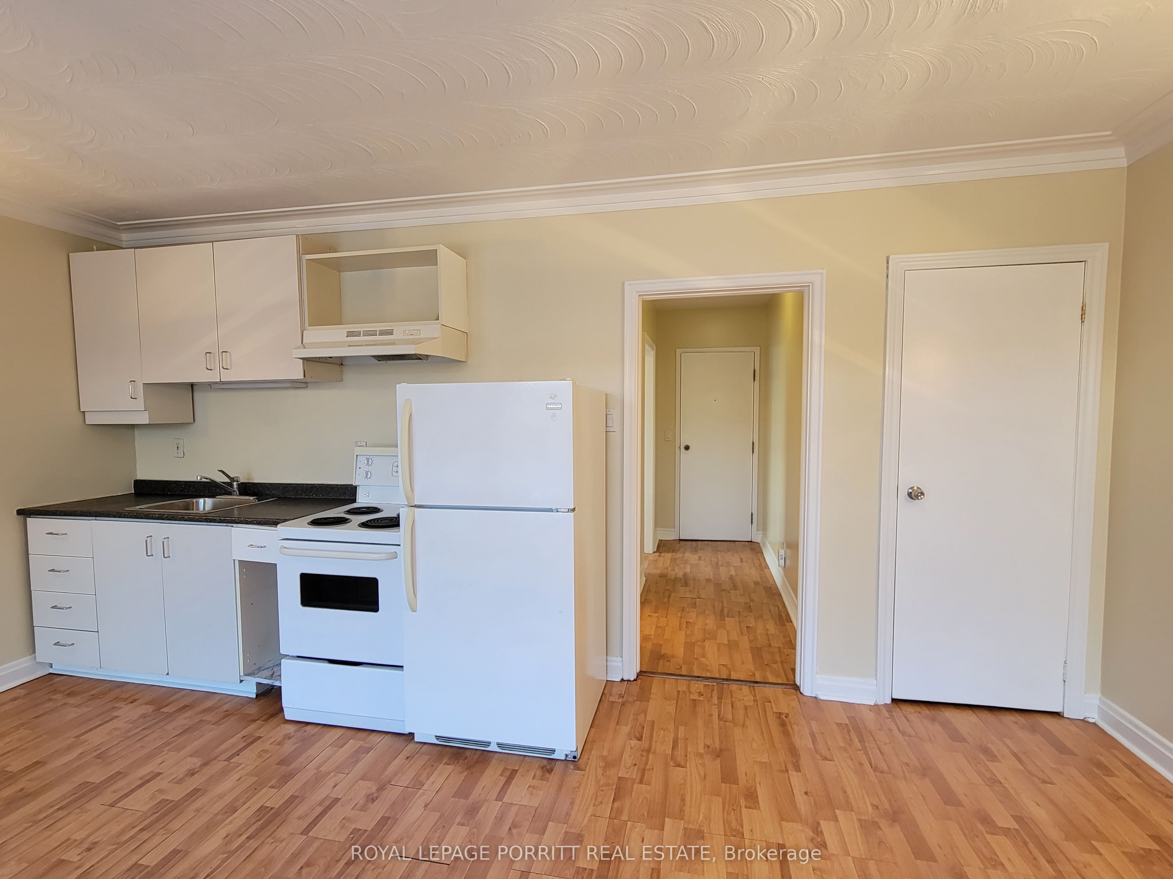 Unit A - 3295 Lake Shore Boulevard W, Etobicoke 4