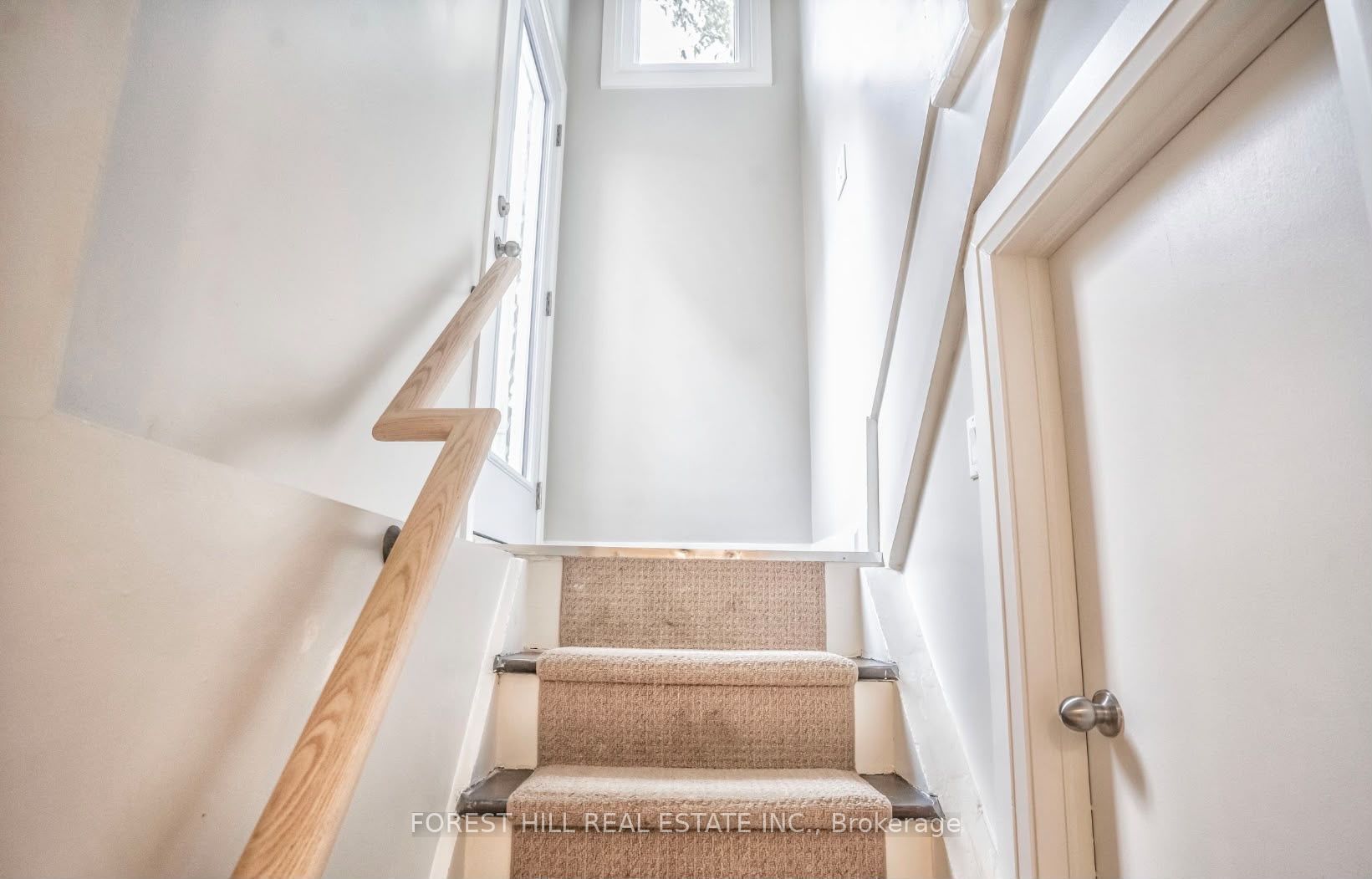 Unit Bsmt - 34 Kenneth Avenue, Toronto 2