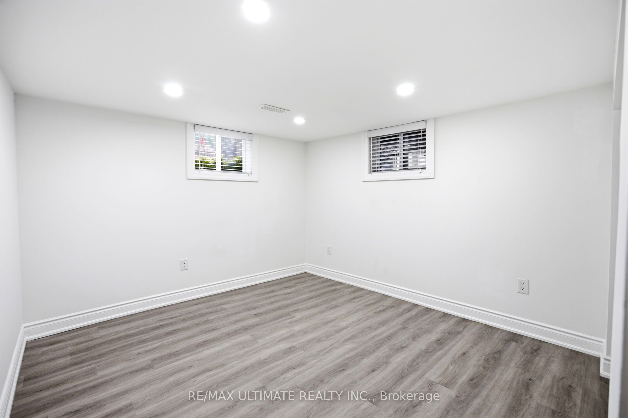 355 Culford Road, North York 5