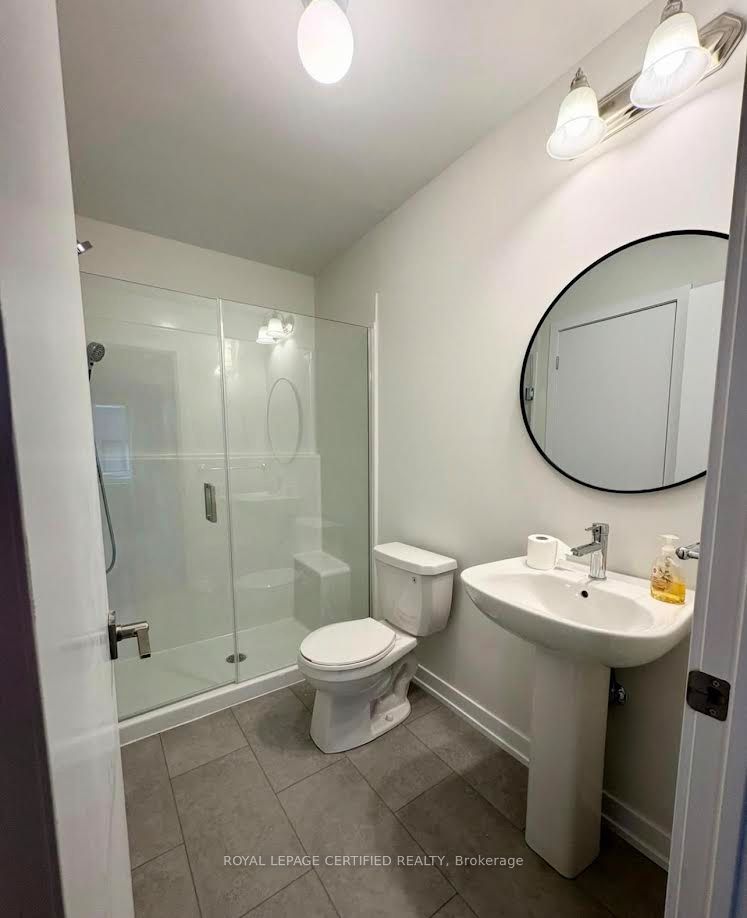 Unit Bsmnt - 1334 Kobzar Drive, Oakville 3