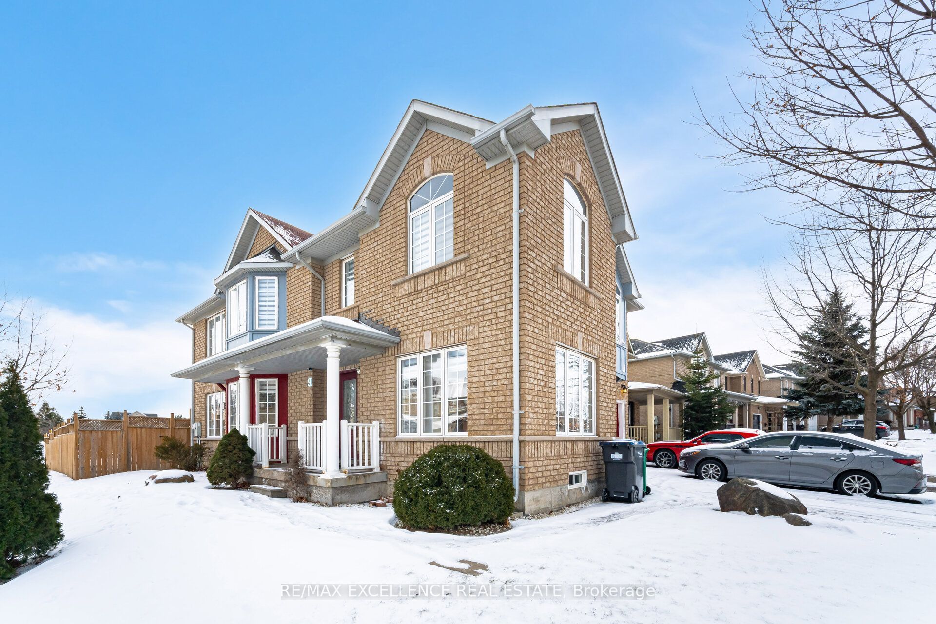 9 Continental Road, Brampton 3