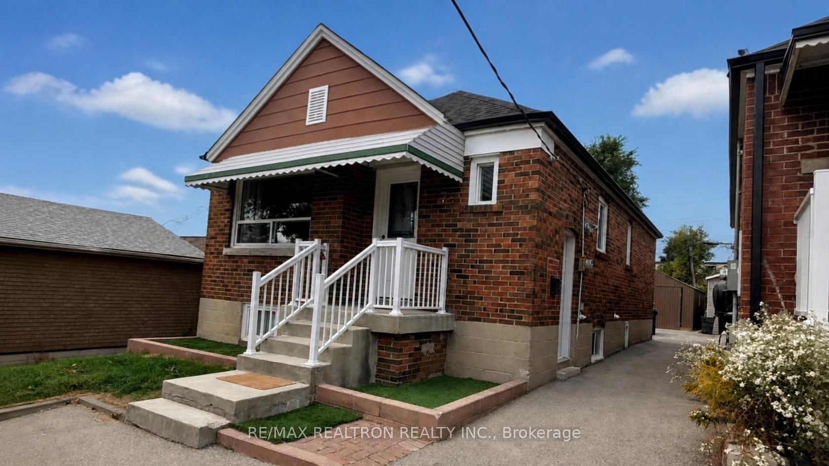 Unit Main Floor - 78 Schell Avenue, Toronto 4