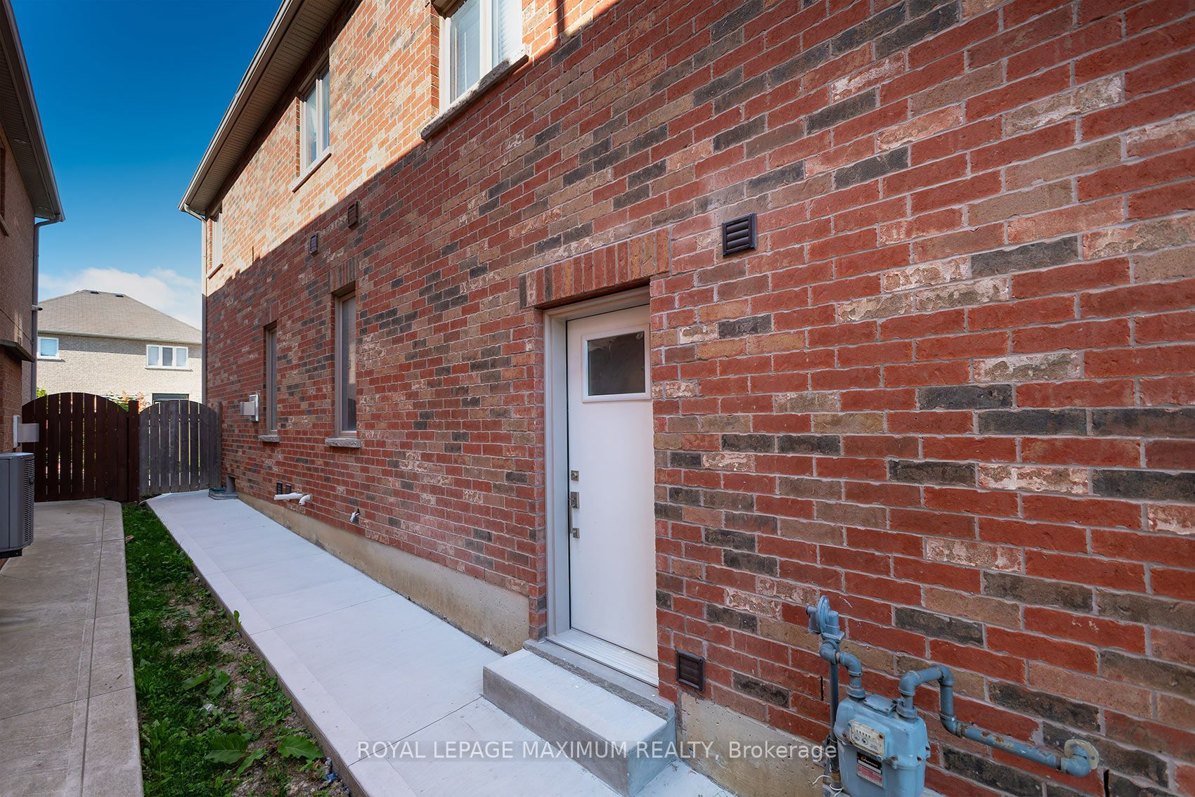 Unit Basement - 8 Tustin Road, Brampton 4