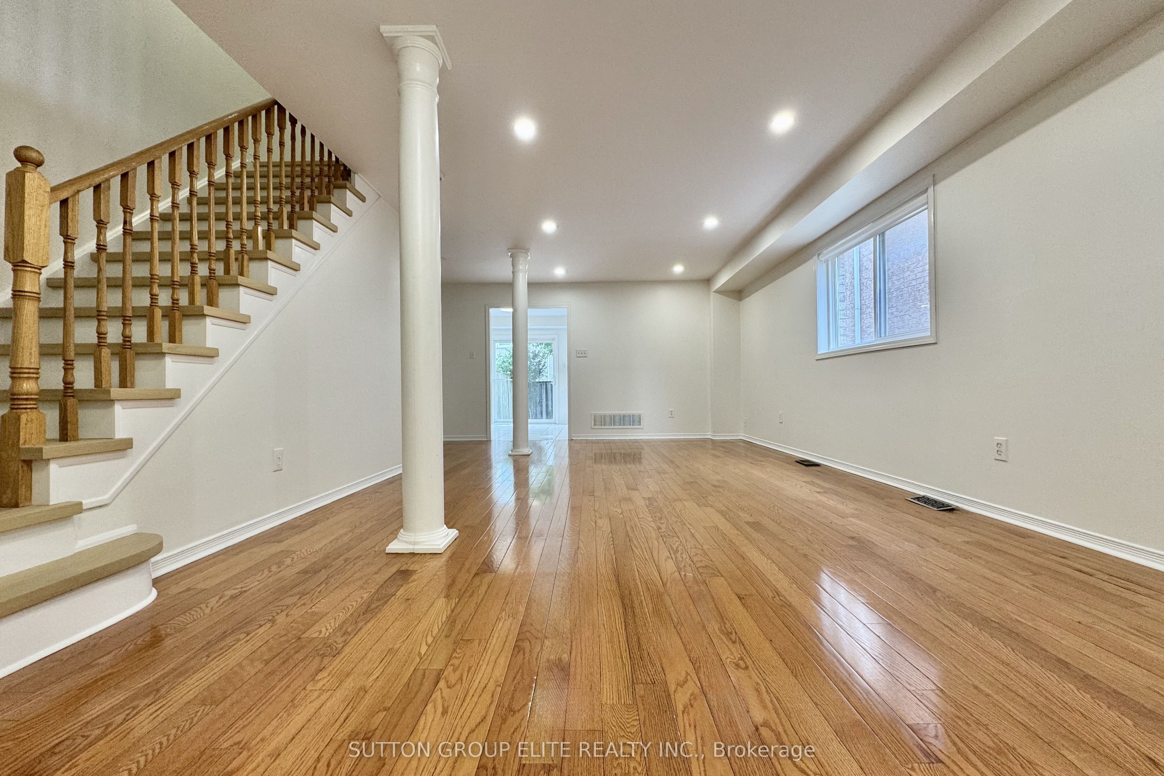 5684 Volpe Avenue, Mississauga 3