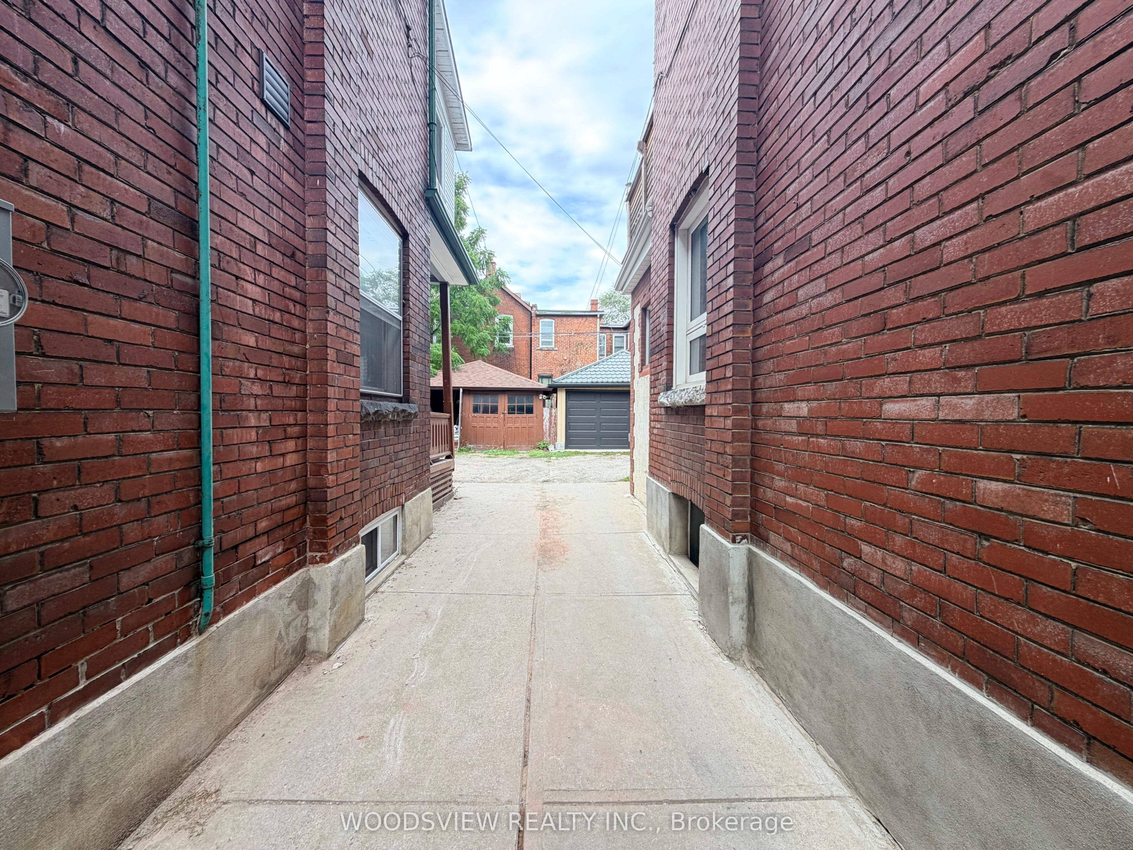 Unit Lower - 152 Medland Street, Toronto 4