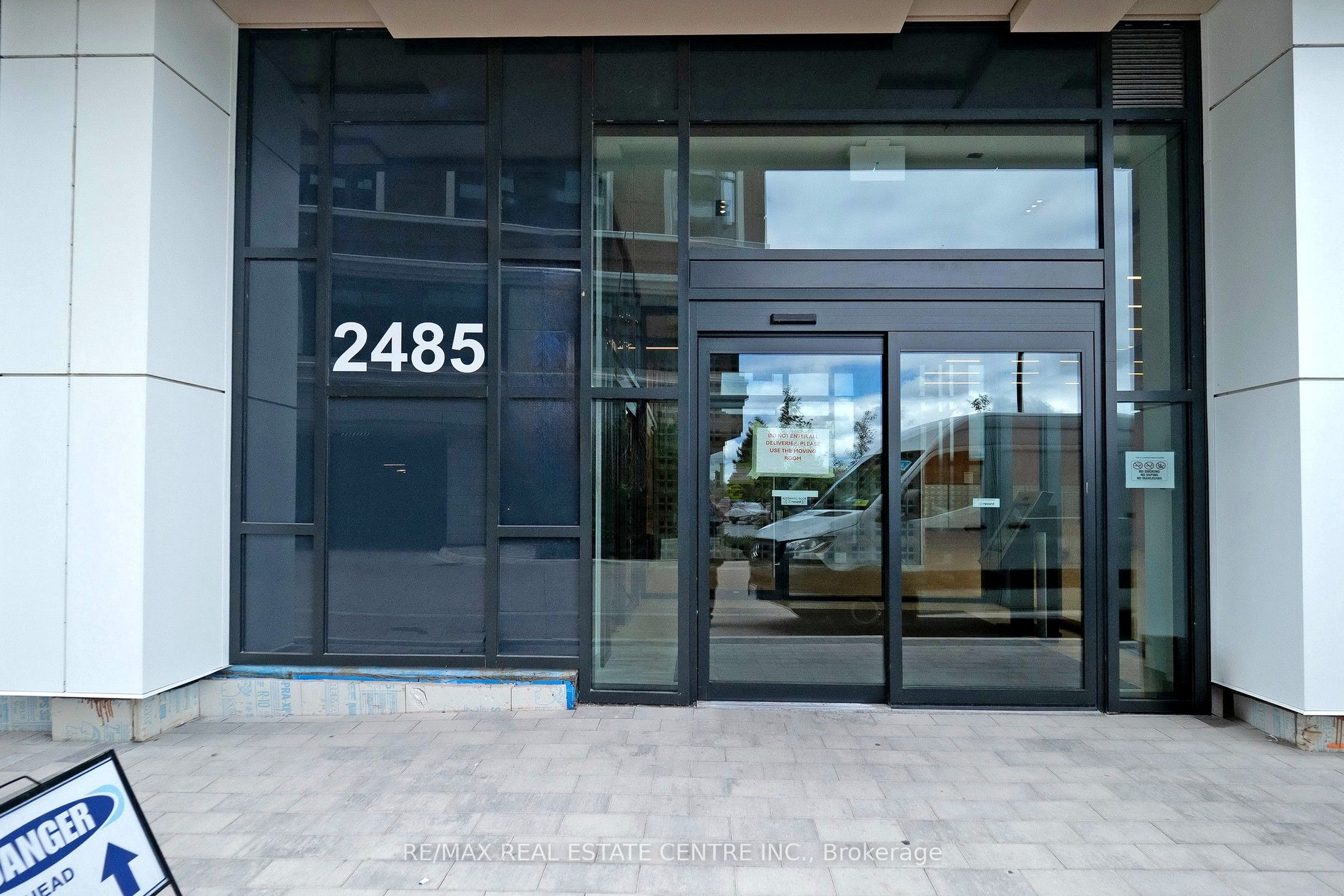 Unit 1221 - 2485 Eglinton Avenue W, Mississauga 3