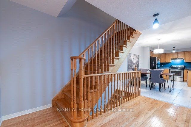 94 Jim Baird Mews, North York 5