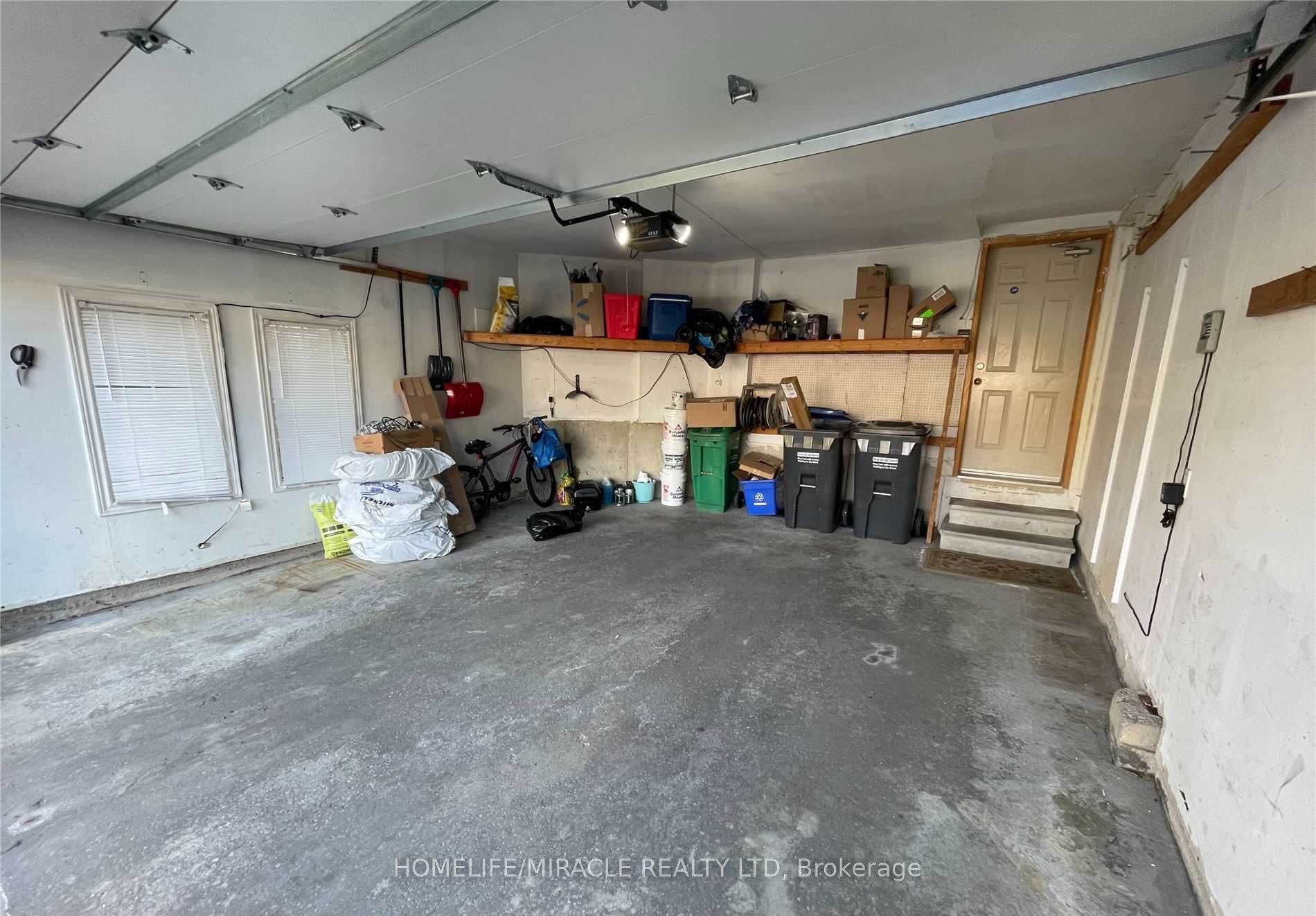 Unit Bsmt - 6 Sweet Briar Lane, Brampton 2