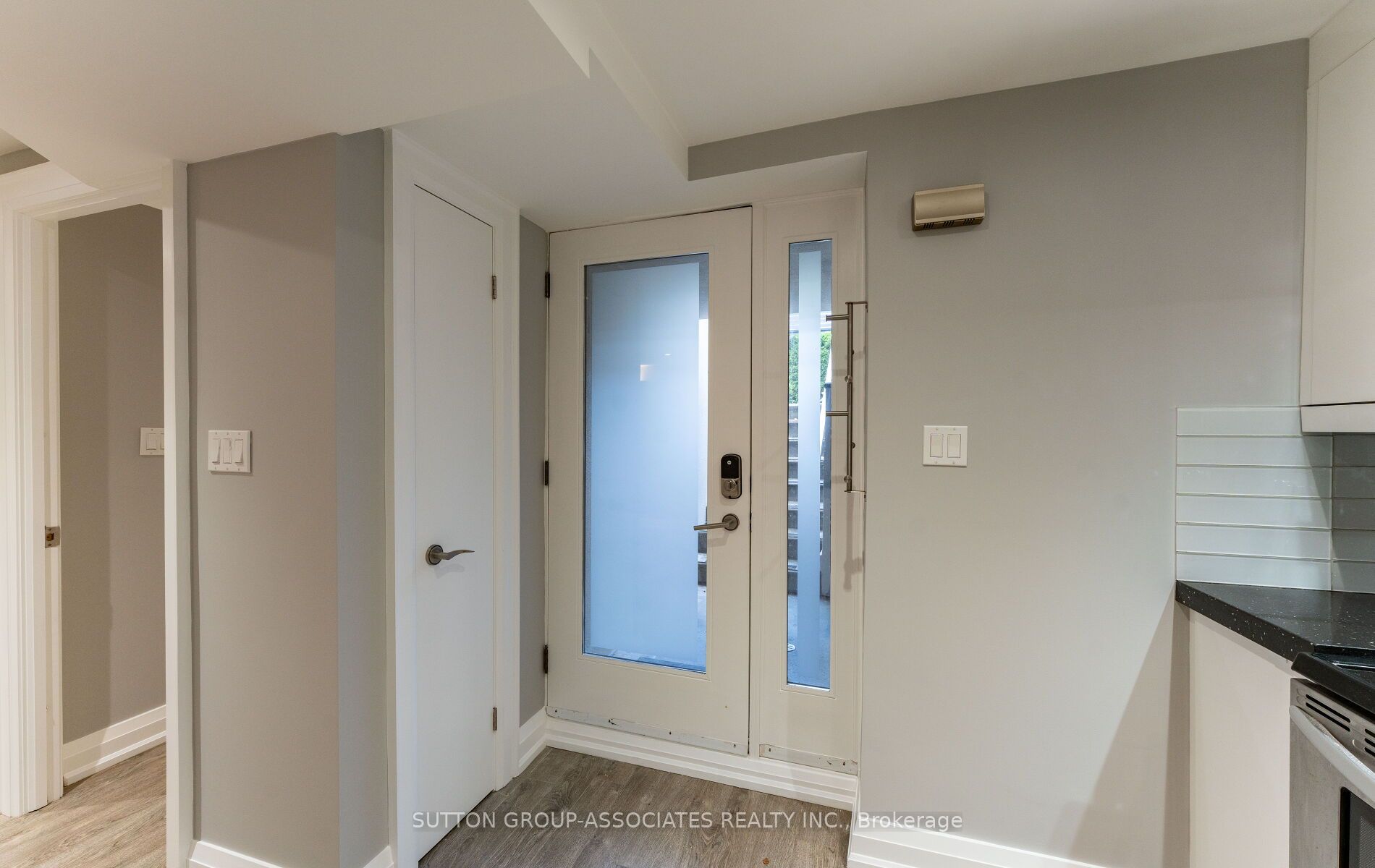 Unit Lower - 358 Concord Avenue, Toronto 4