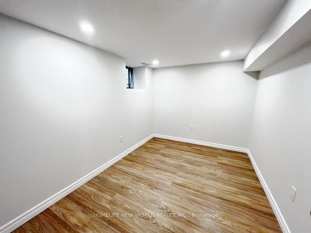 Unit Lower - 3 Roblocke Avenue, Toronto 3