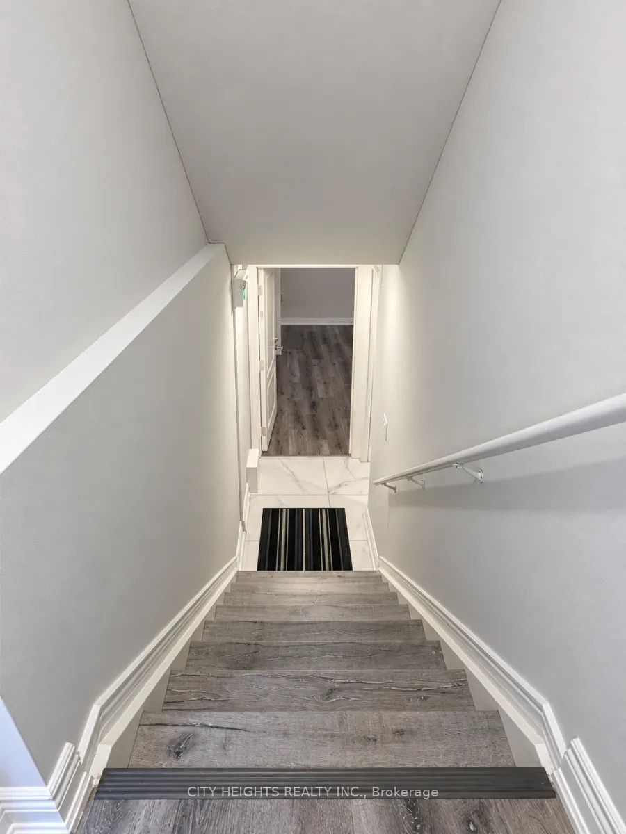 Unit LOWER - 44 Victoriaville Road, Brampton 2