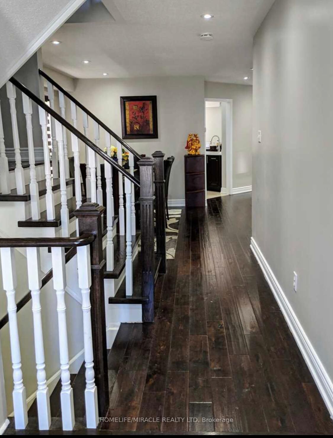 Unit Upper - 22 Pauline Crescent, Brampton 4