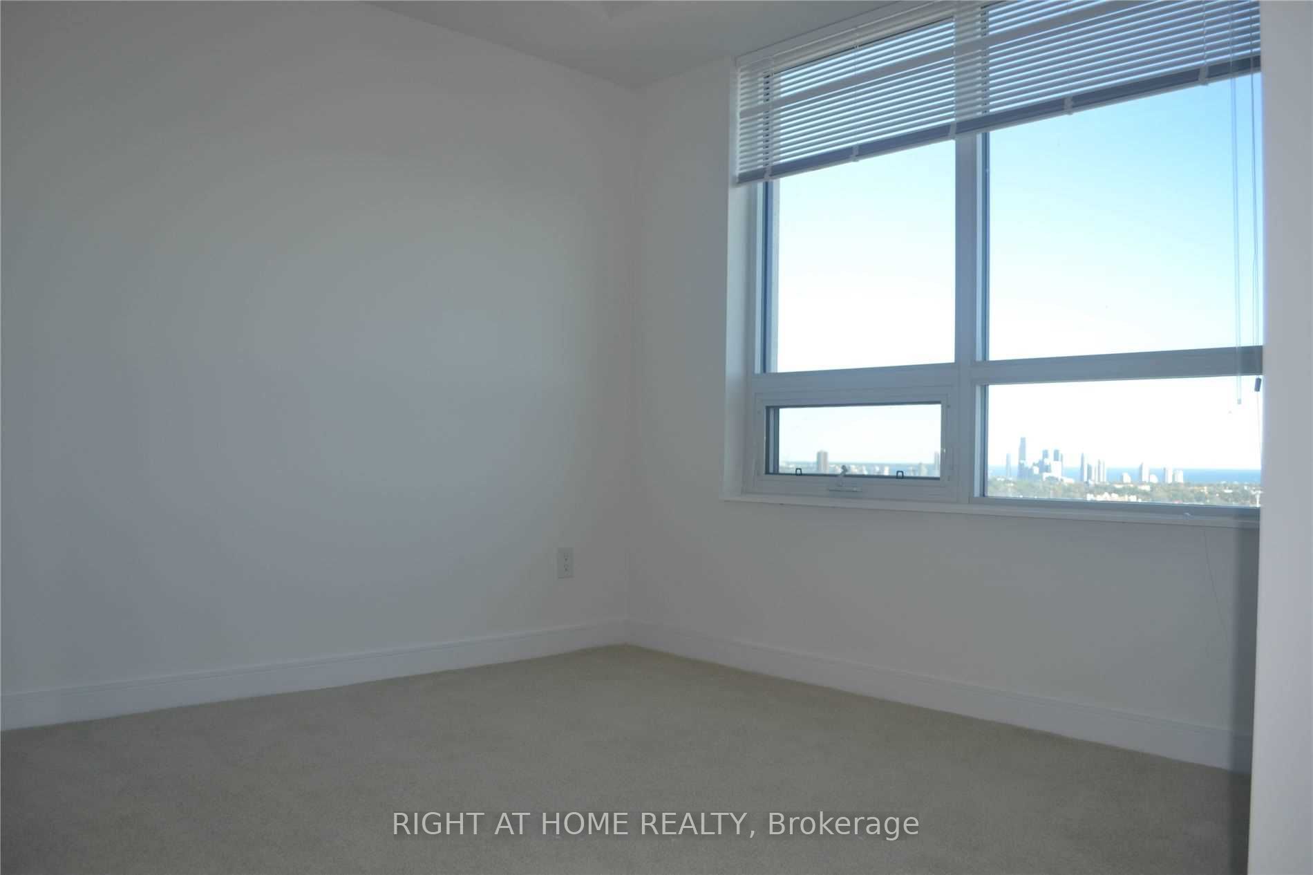 Unit 2009 - 20 Thomas Riley Road, Etobicoke 5