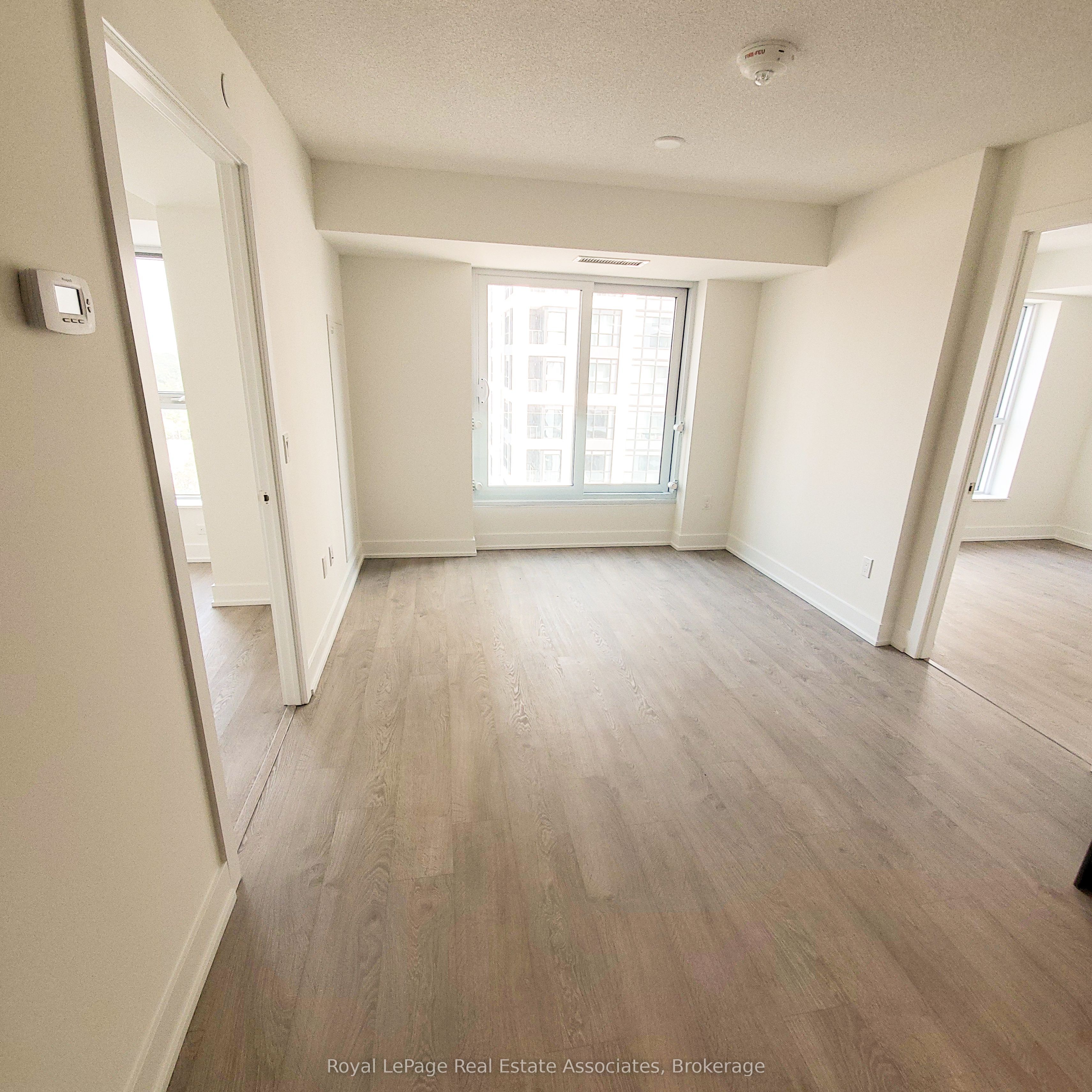 Unit 1519 - 9 Mabelle Avenue, Etobicoke 5