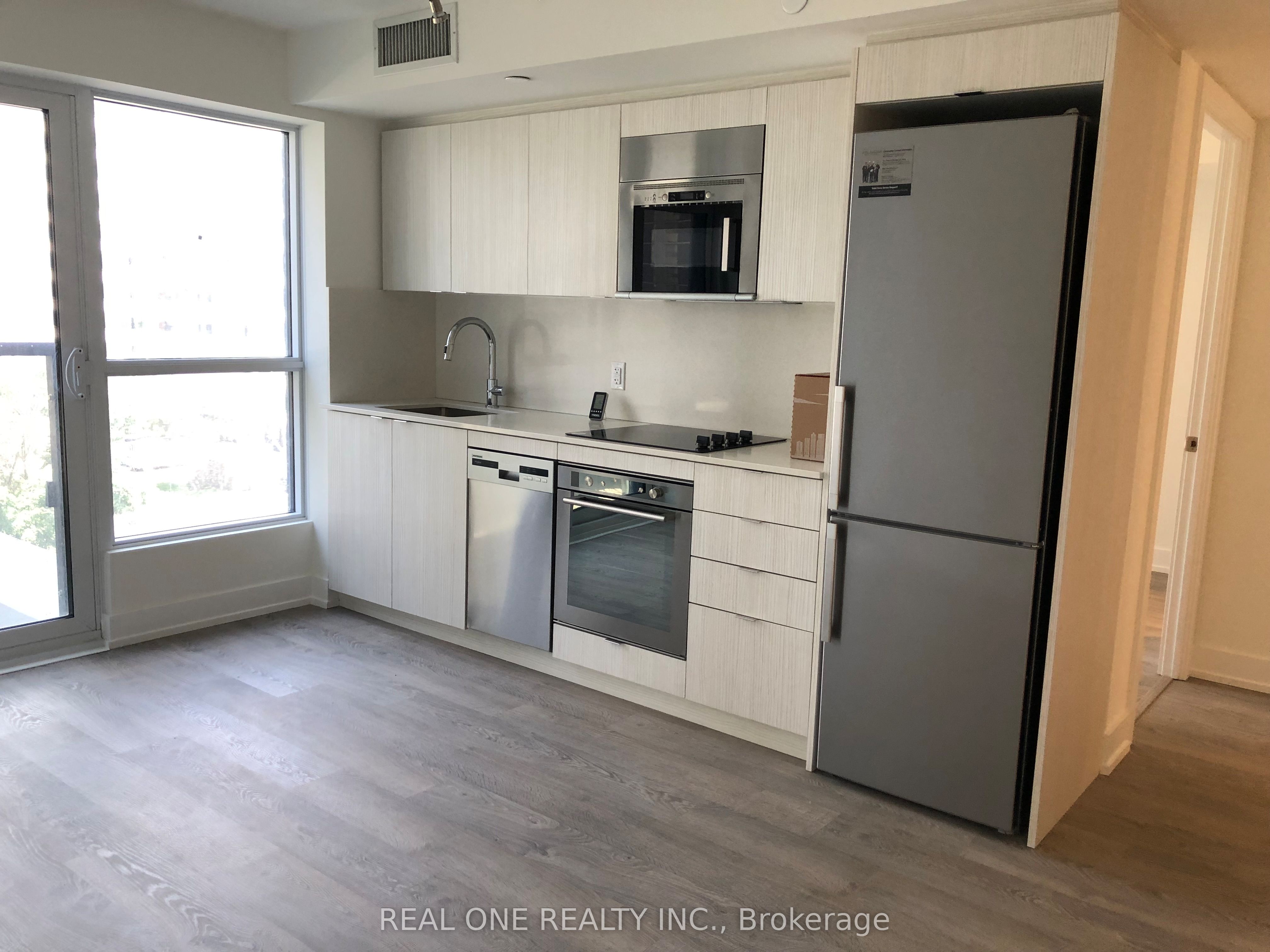 Unit 334 - 5 Mabelle Avenue, Etobicoke 4